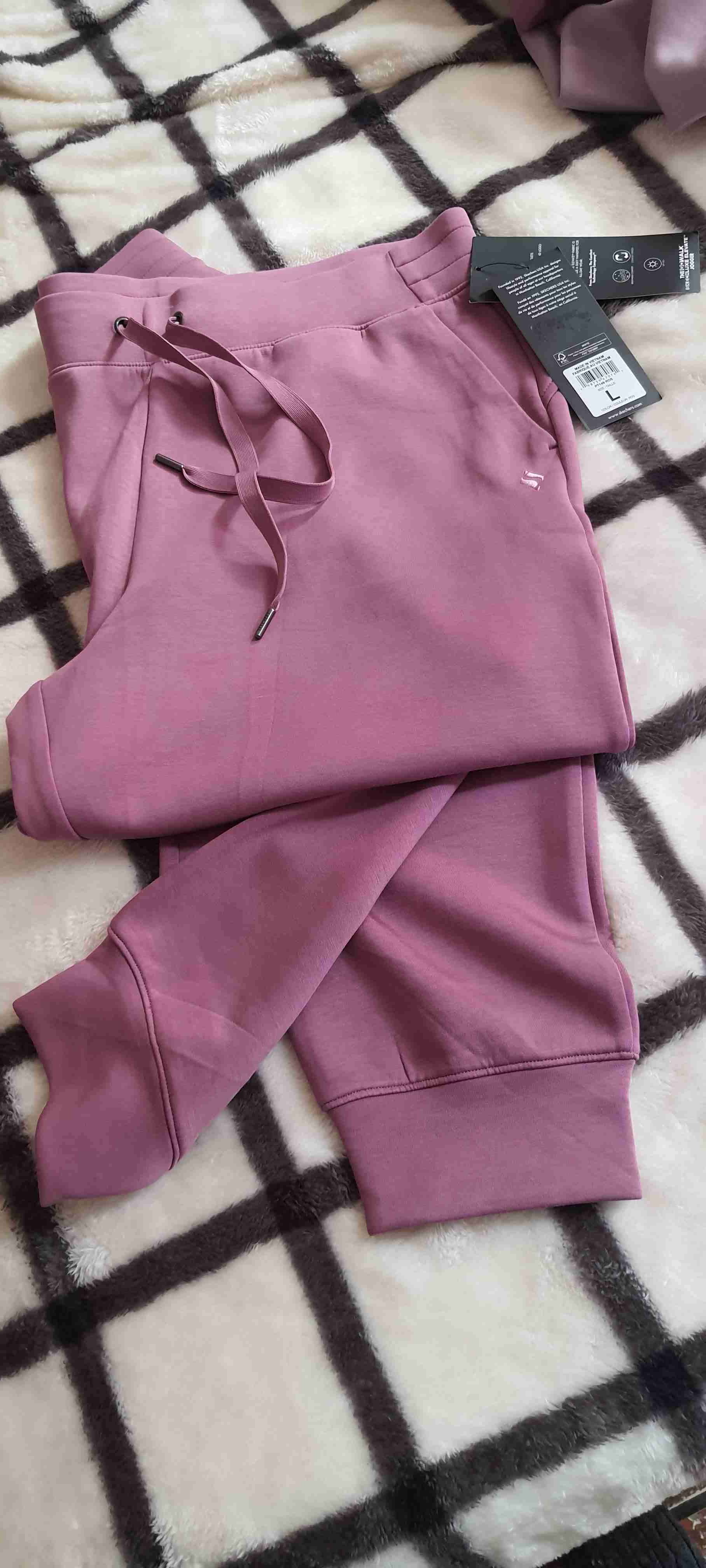 Pantalón jogger morado Skechers