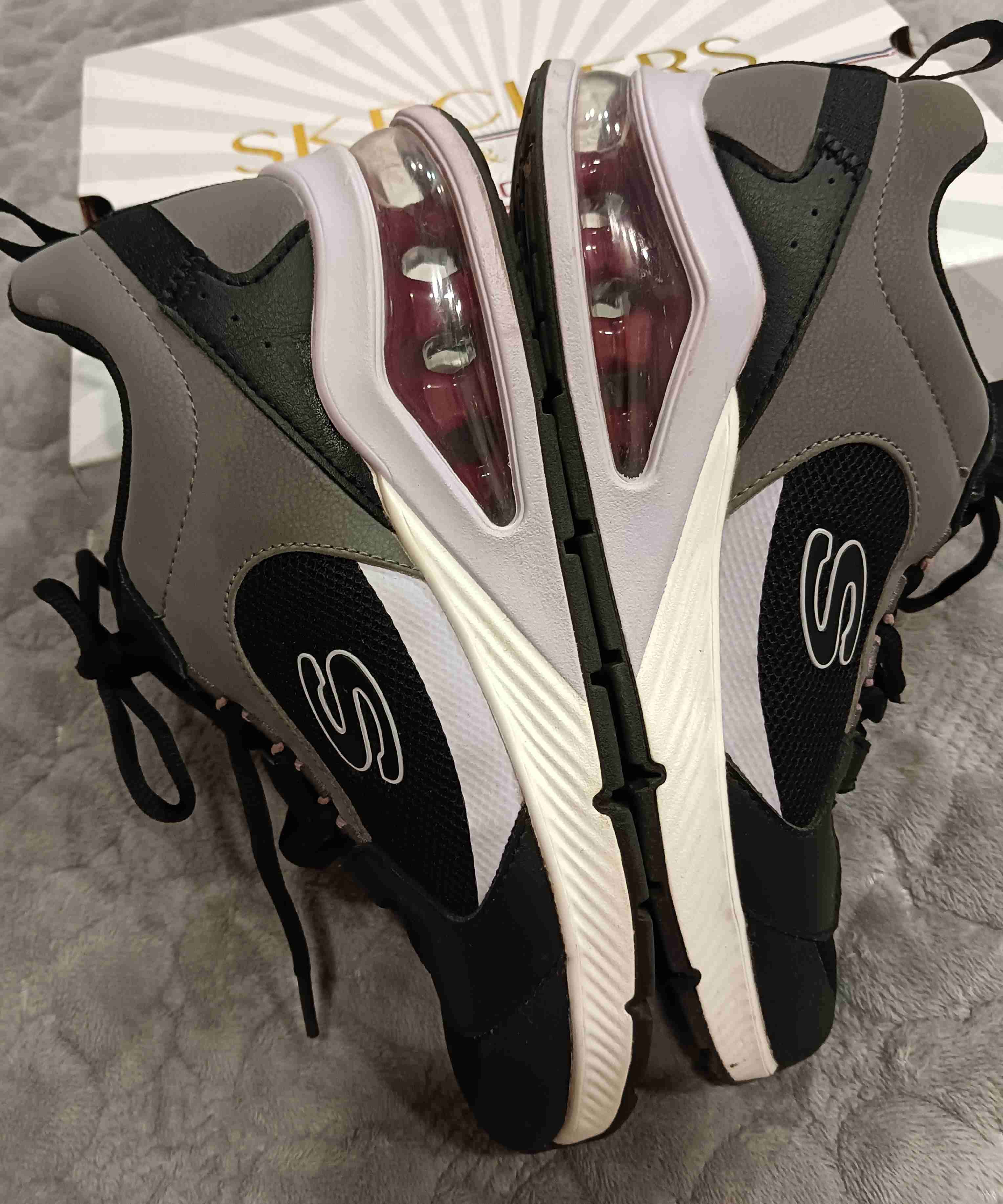 Zapatillas negras Skechers - miniatura 1