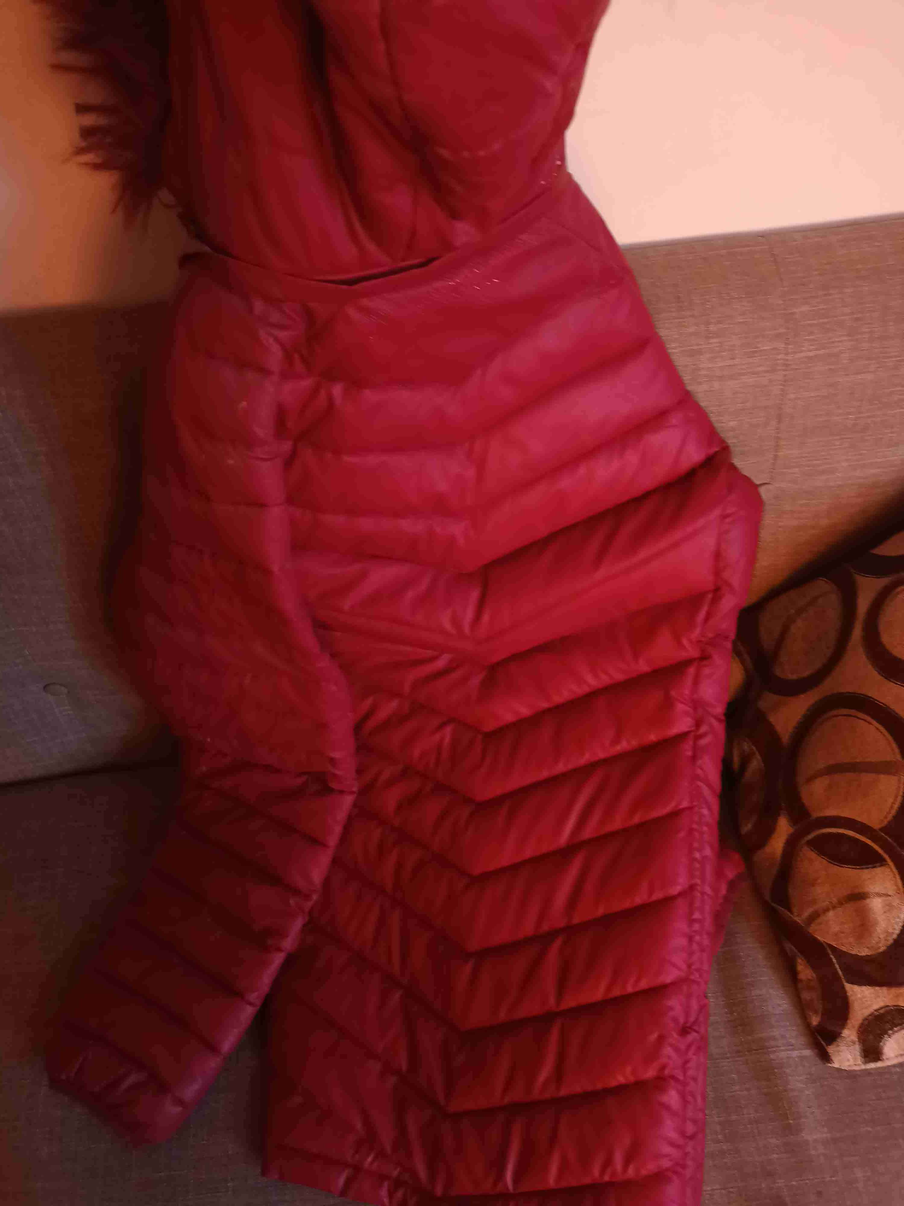 Parka larga roja con capucha - miniatura 2