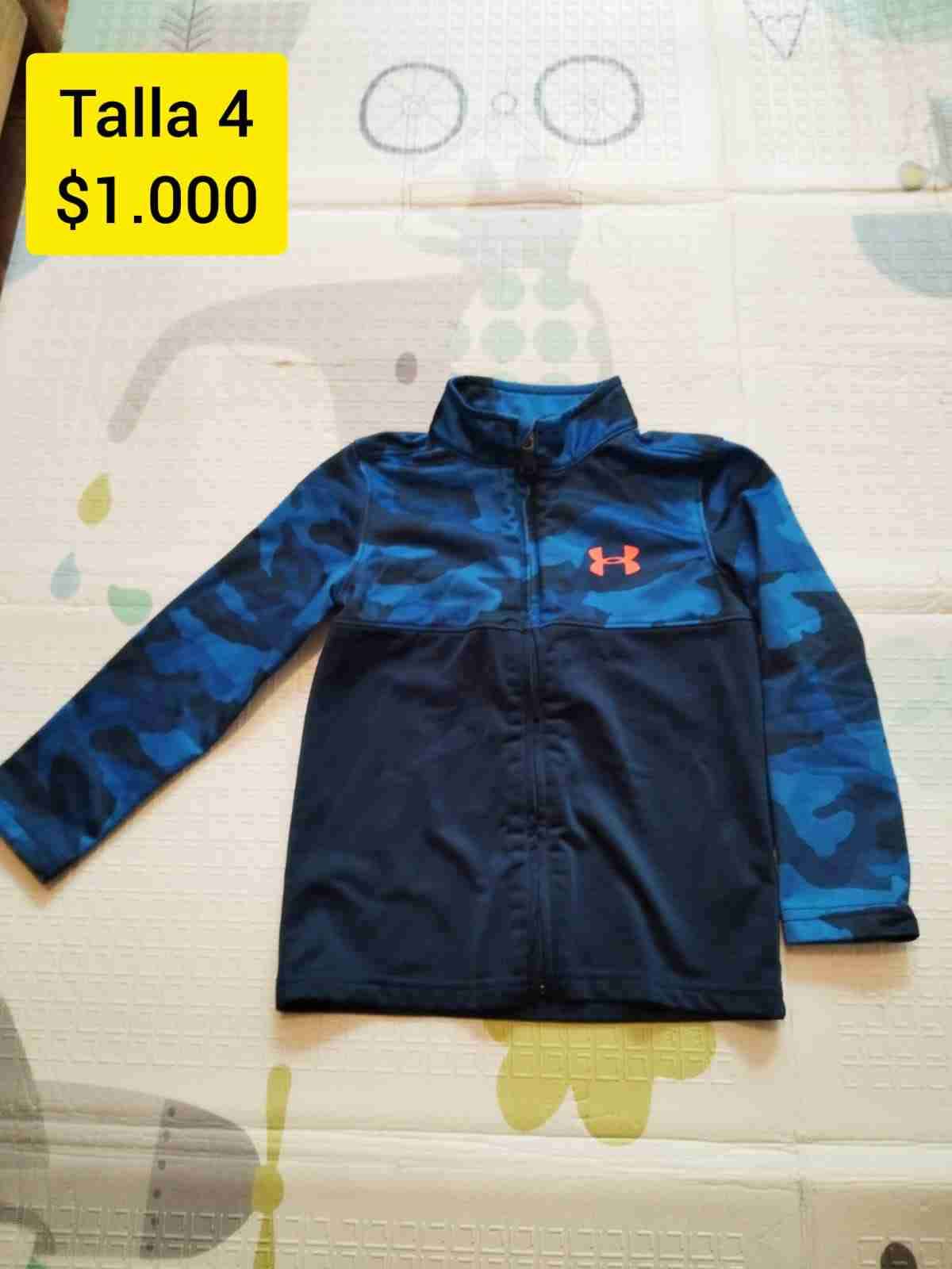 Chaqueta azul camuflada talla 4