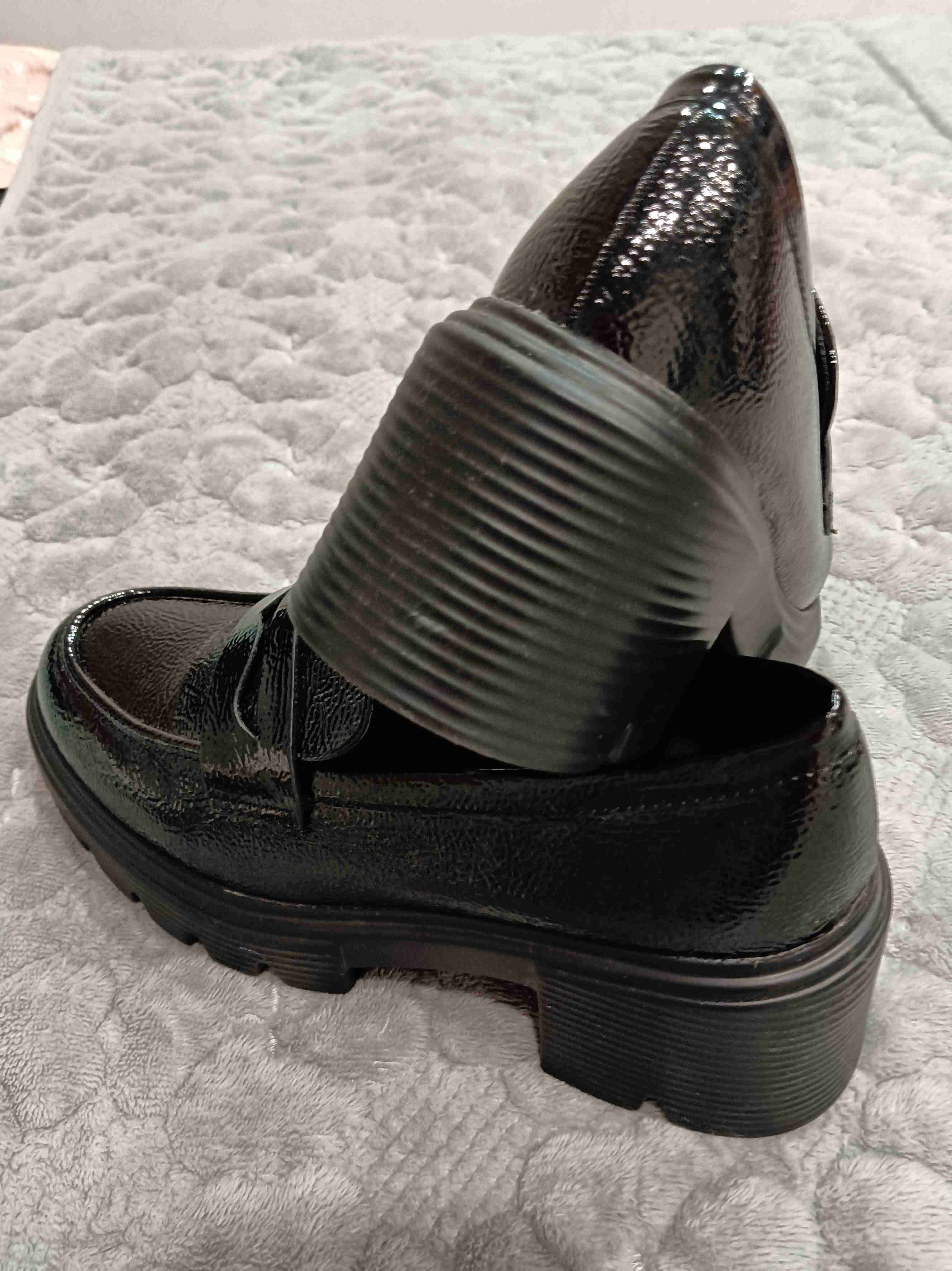 Imperdibles! Mocasines de mujer color negro - miniatura 2