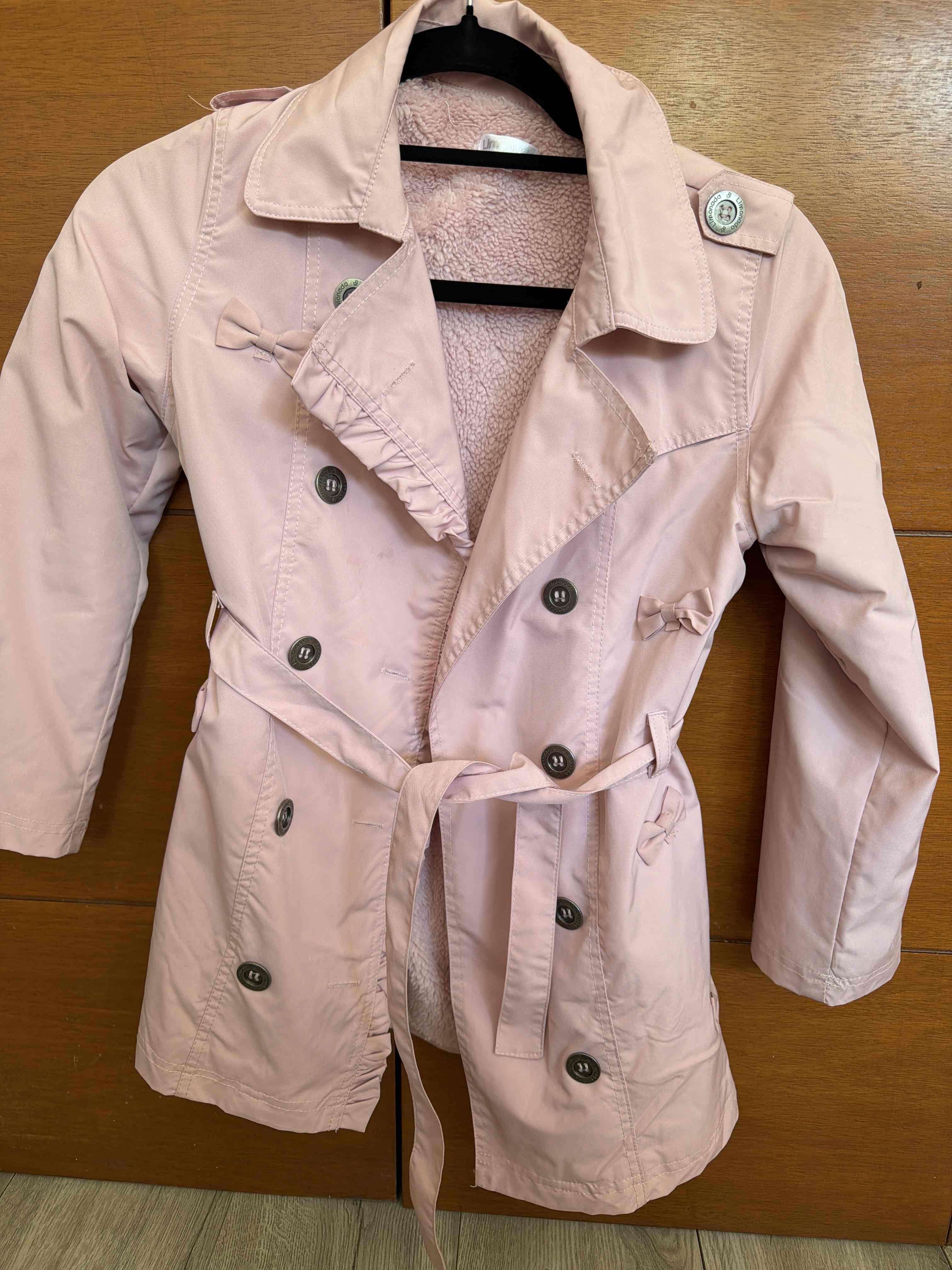 Abrigo rosa de niña. Talla 10 - 1