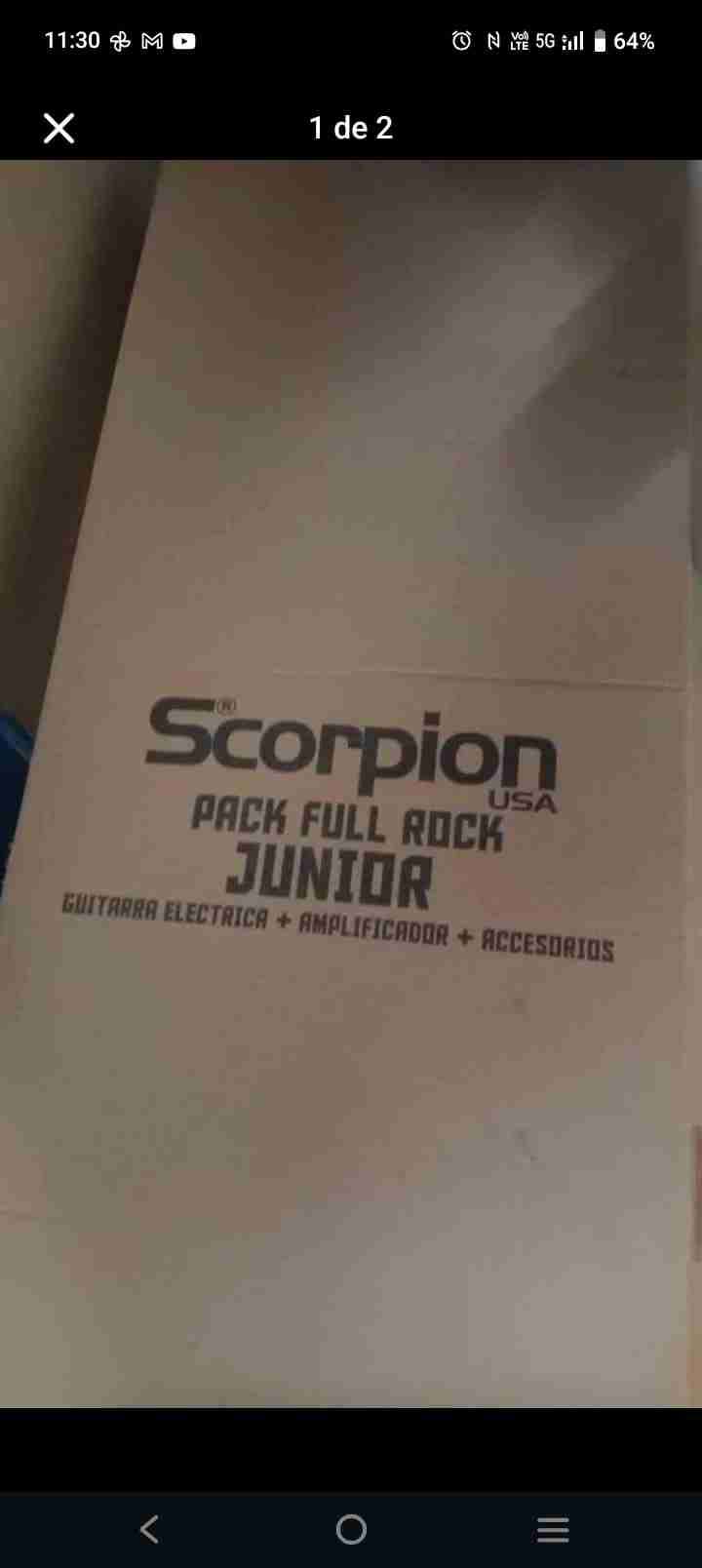 Guitarra eléctrica roja con amplificador - miniatura 2