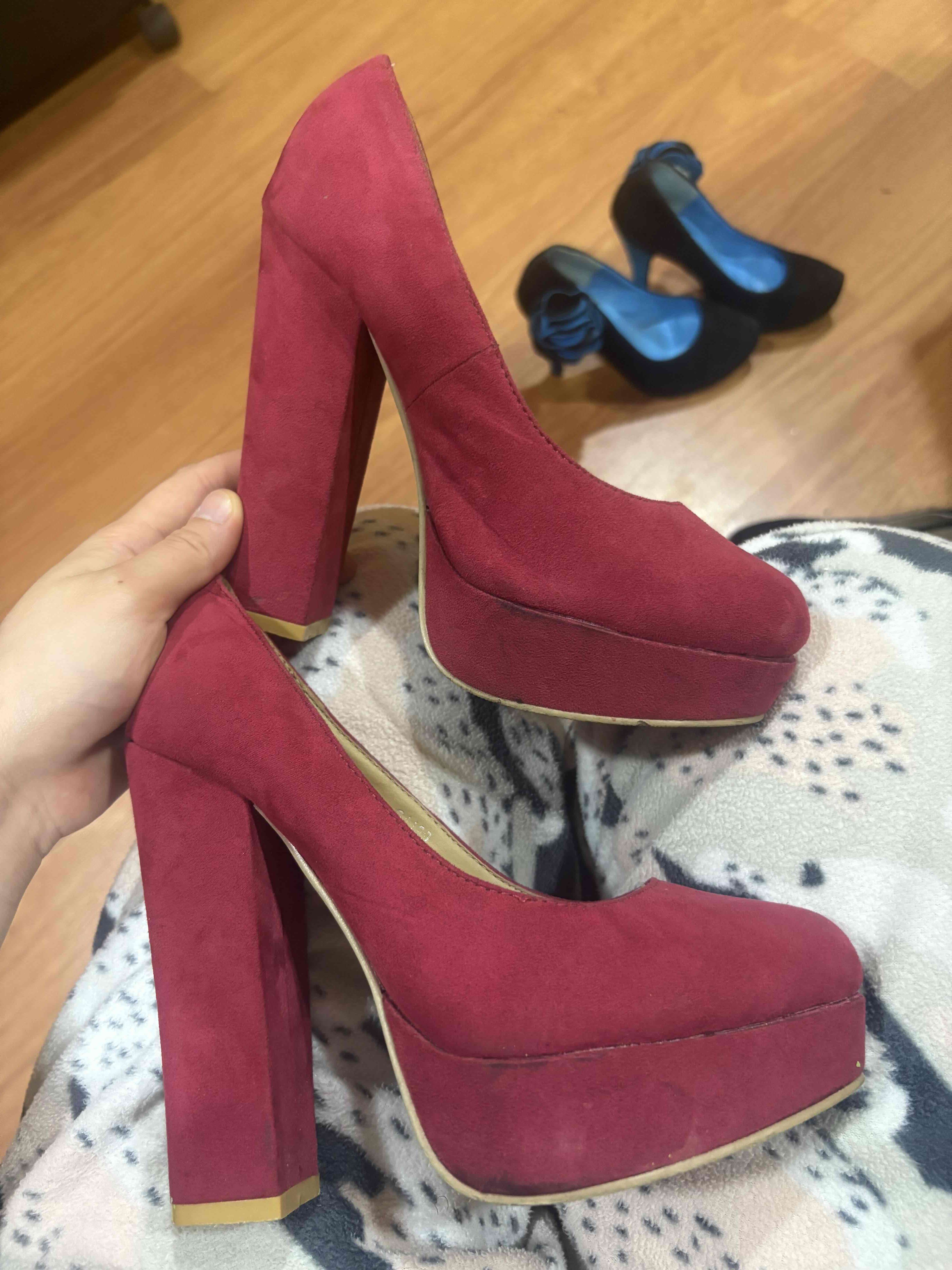 Tacones altos - miniatura 6