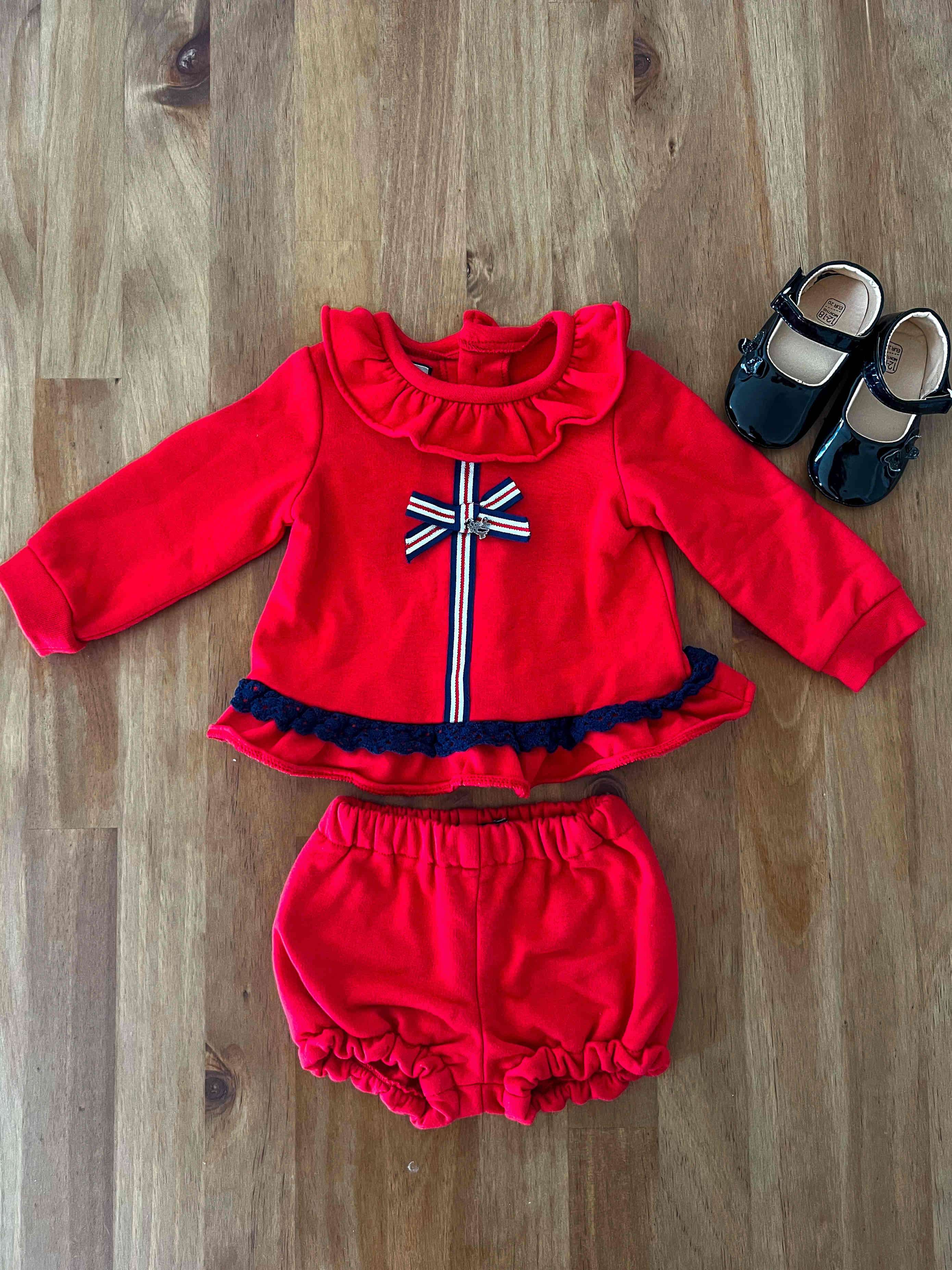 Conjunto bebé rojo con zapatos