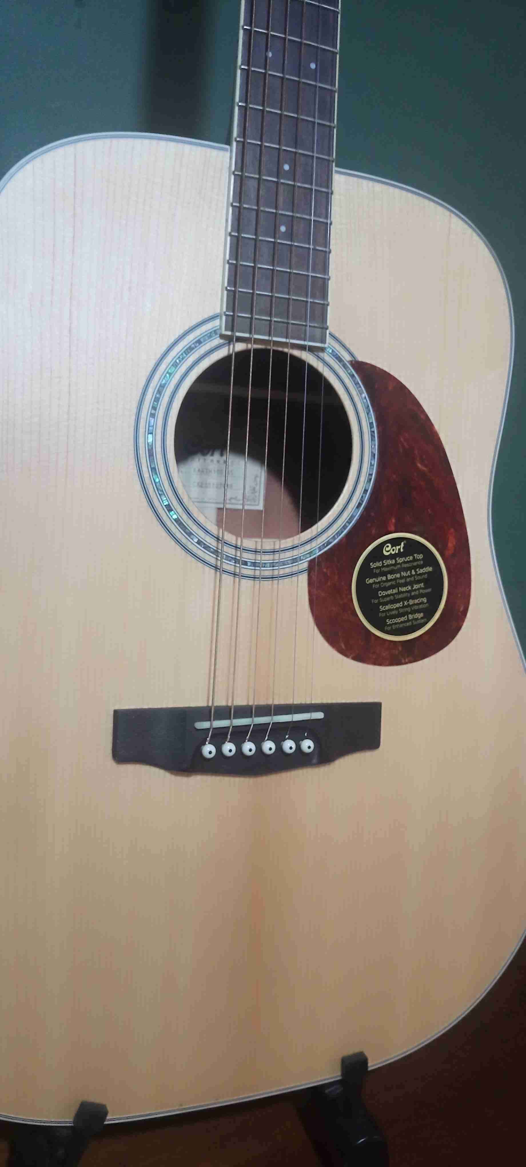 Guitarra acústica Cort natural - miniatura 2