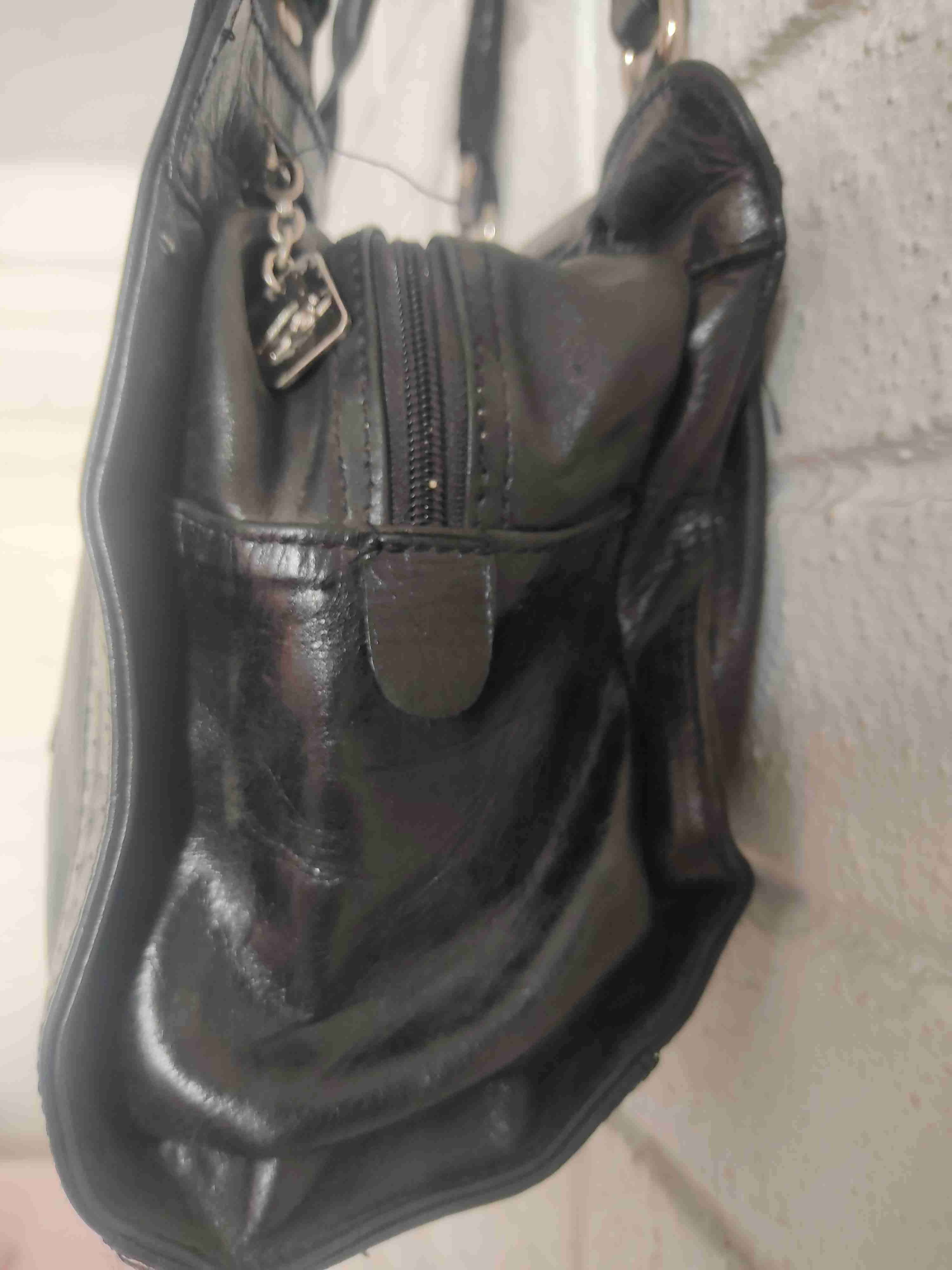 Cartera negra de cuero - miniatura 2