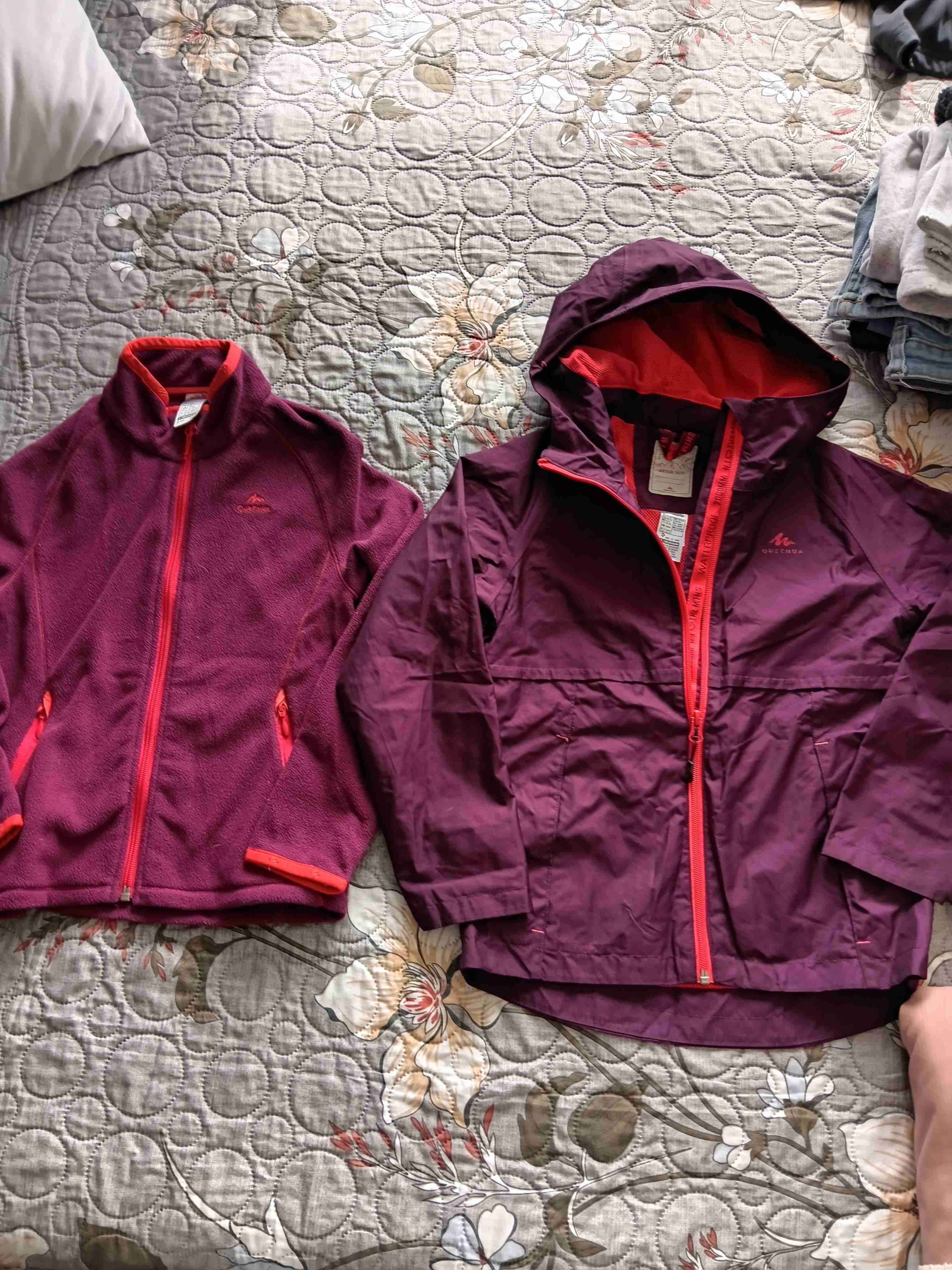 Set de chaquetas infantiles moradas