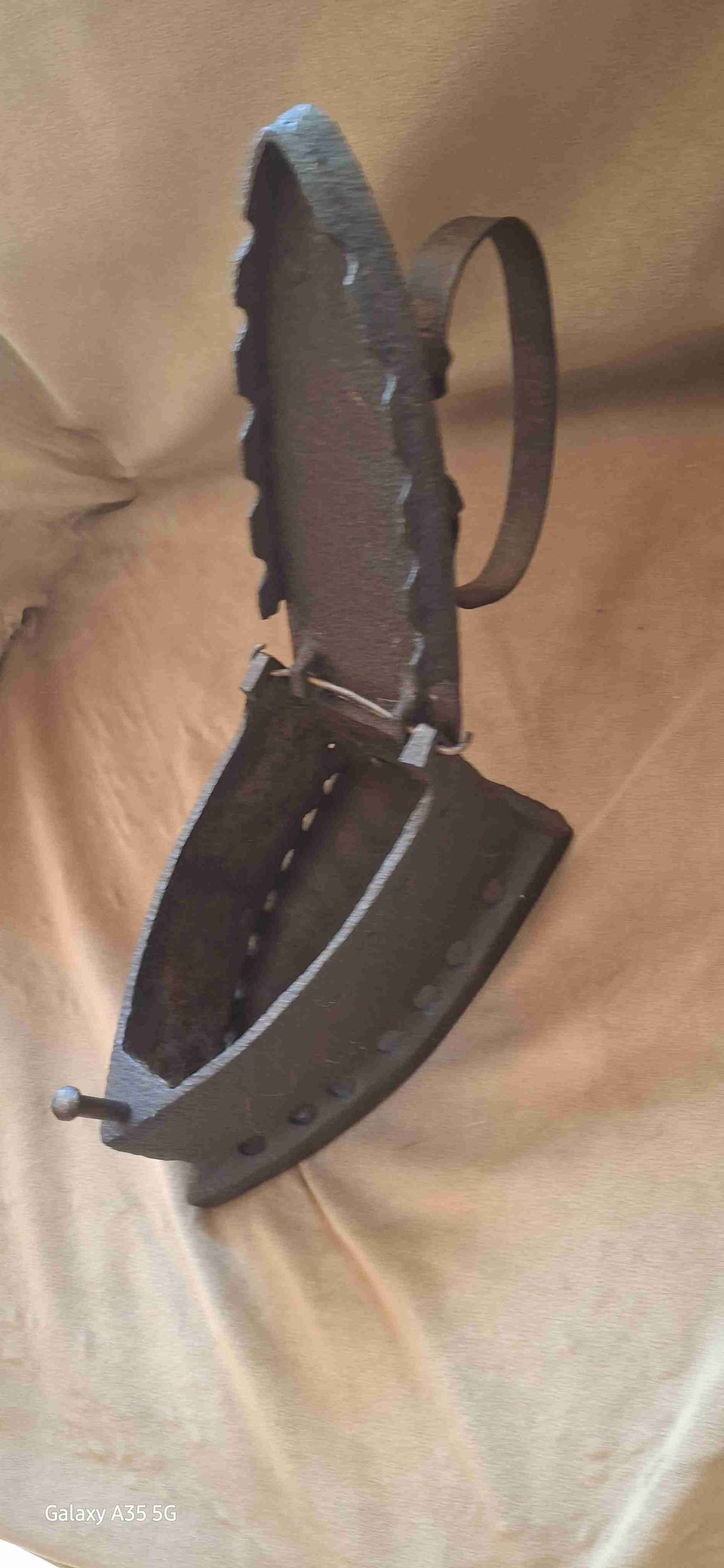 Plancha antigua de hierro - miniatura 2