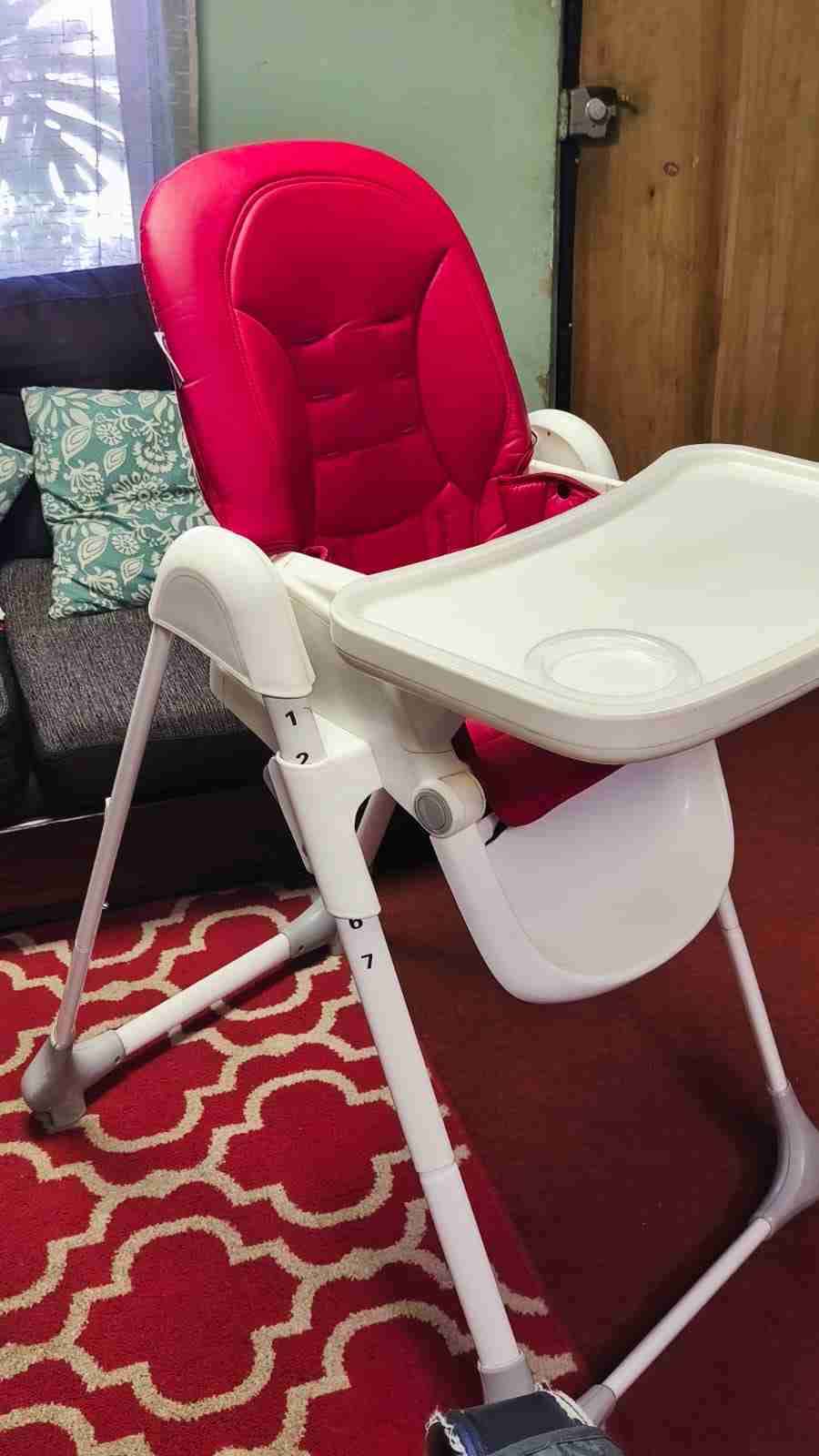 Silla alta para bebé roja - miniatura 4