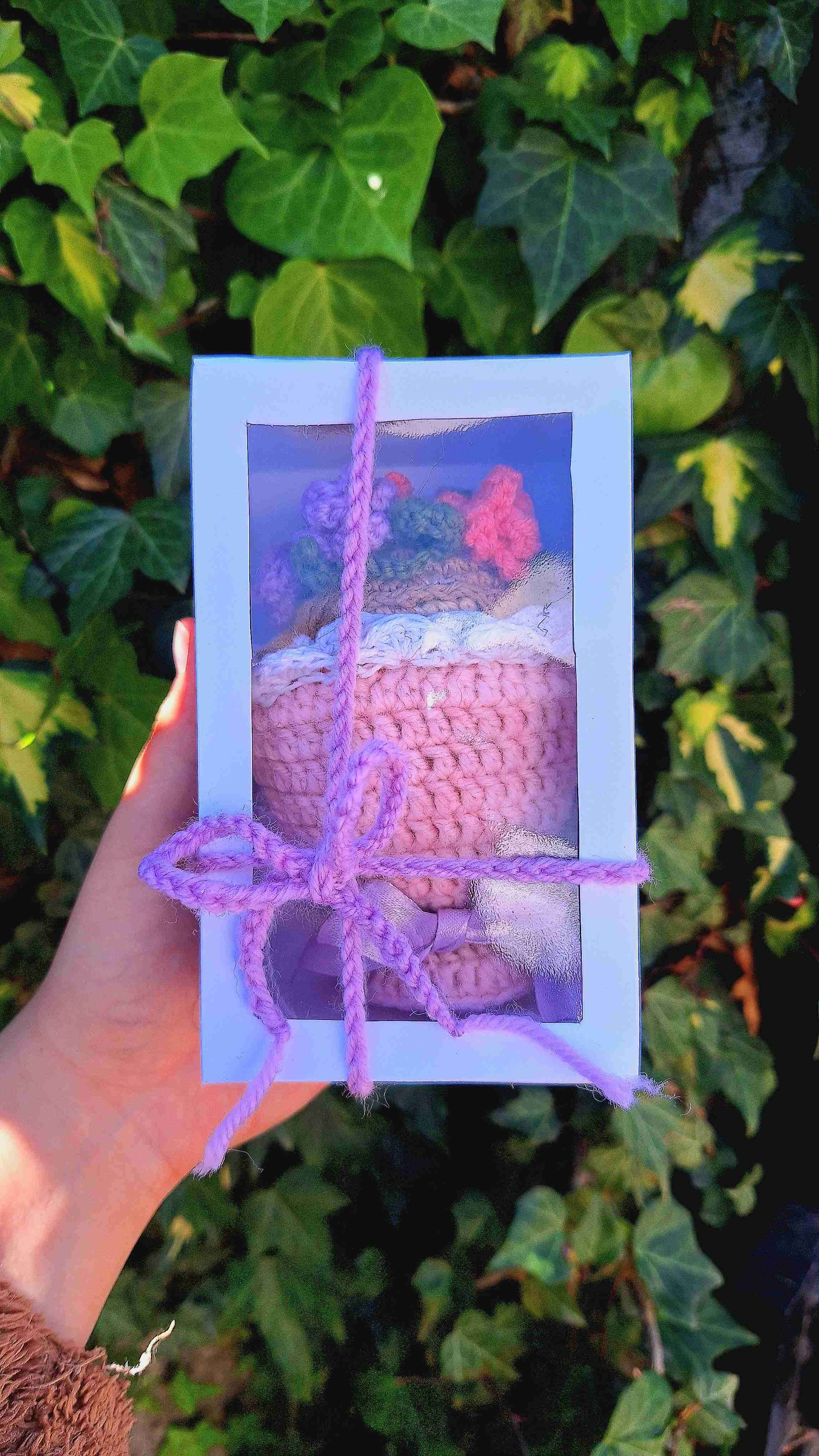 Muñeca amigurumi tejida a mano - miniatura 5