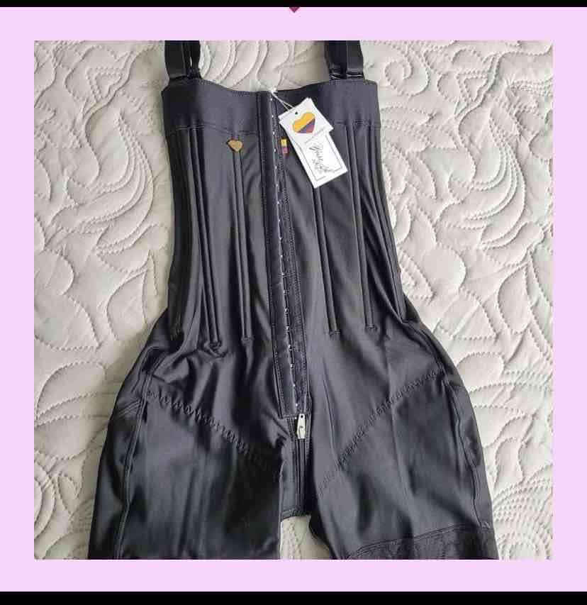 Faja con varillas negro, alta compresión - miniatura 2