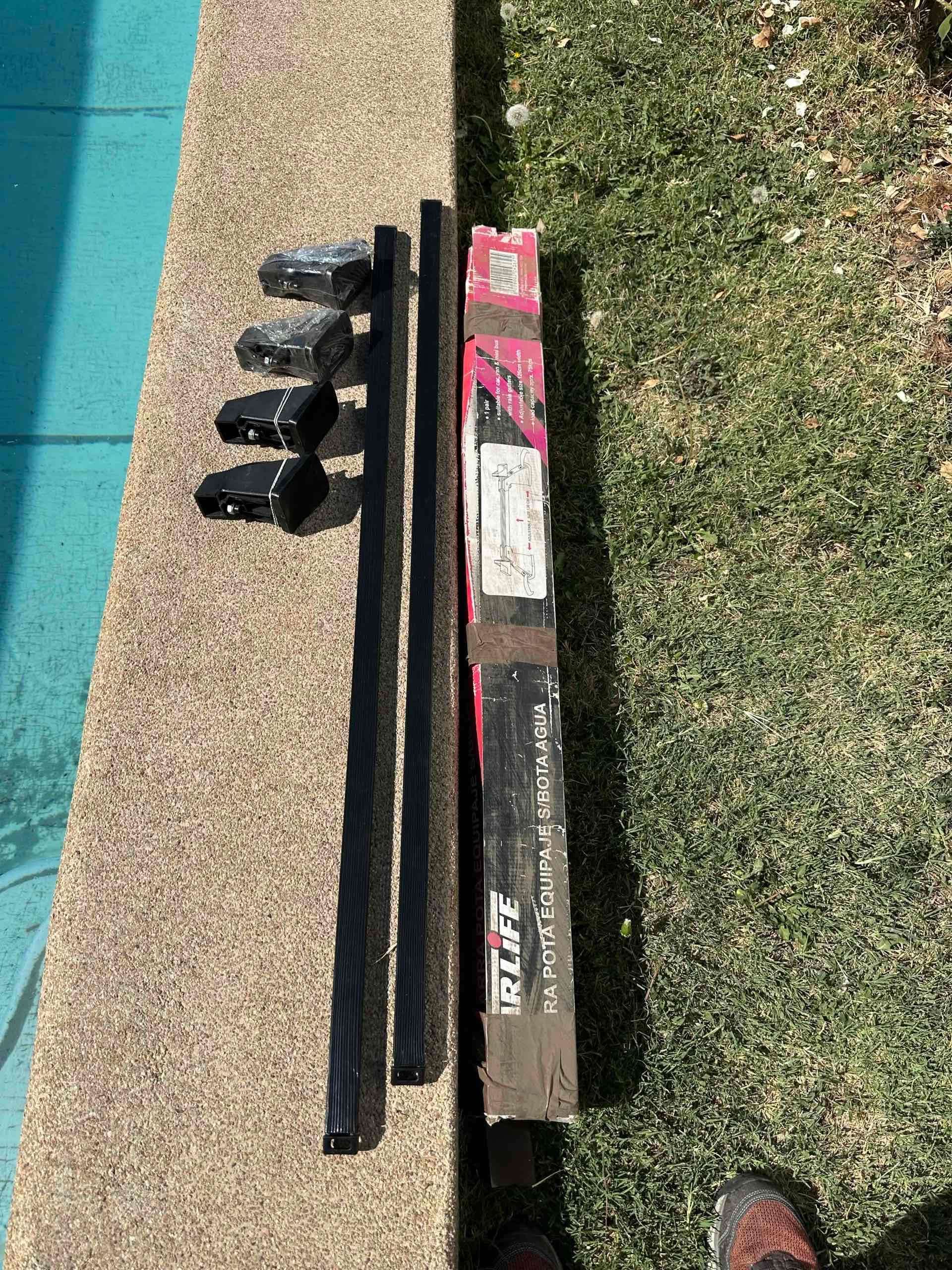 Portaequipaje de techo universal - miniatura 1