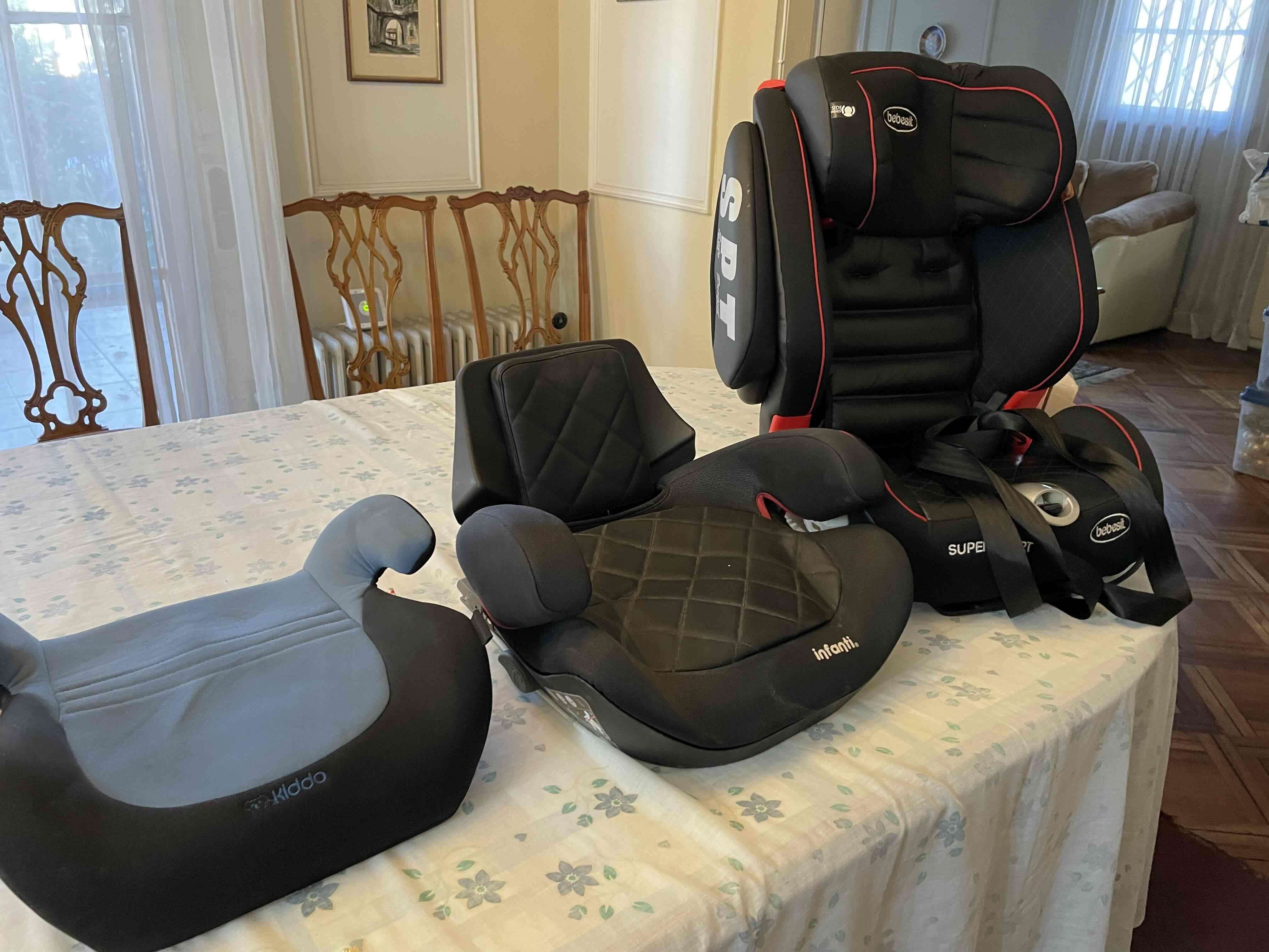 Conjunto de sillas para auto infantiles - miniatura 2