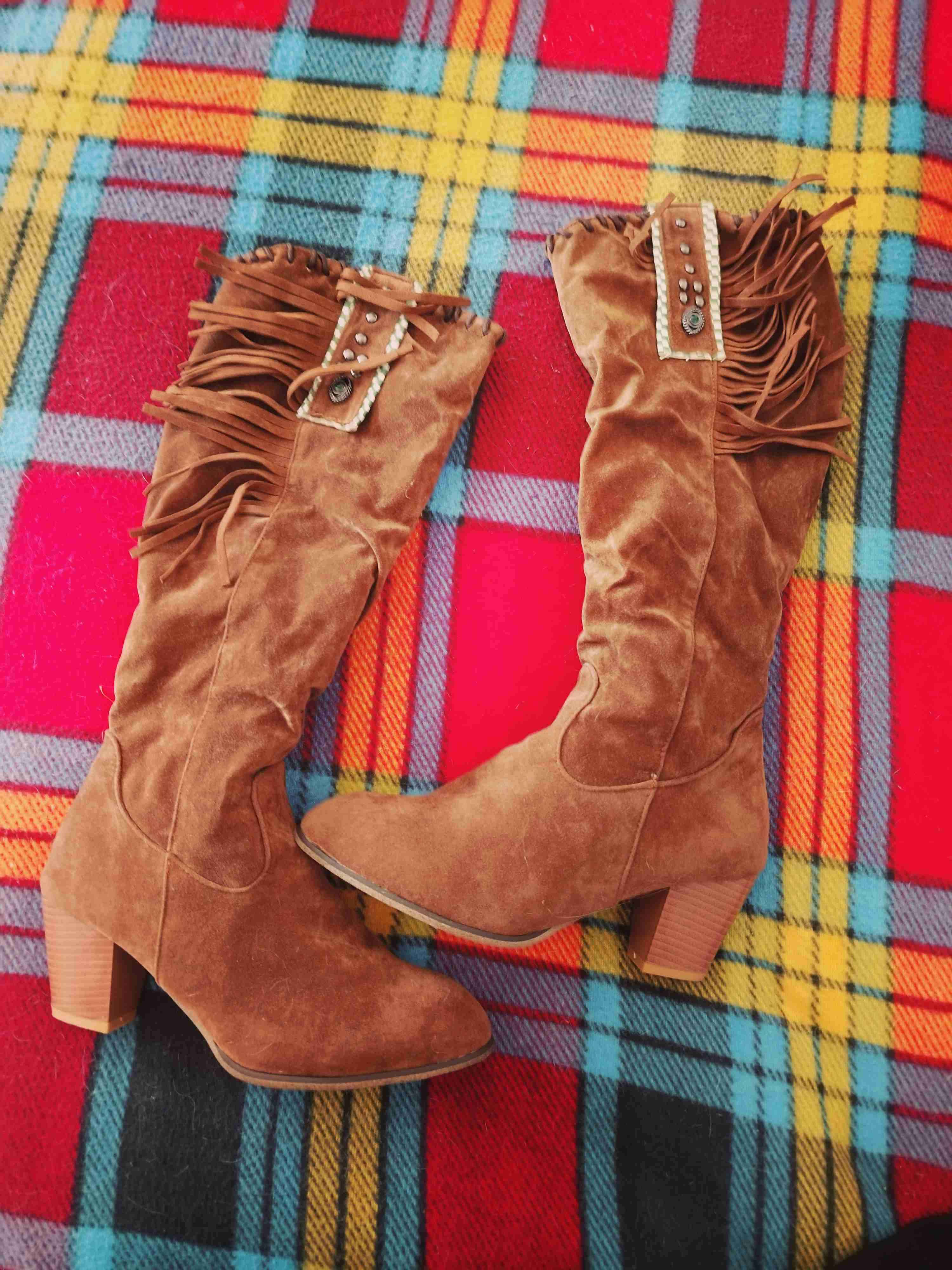 Botas de gamuza color camel - miniatura 6