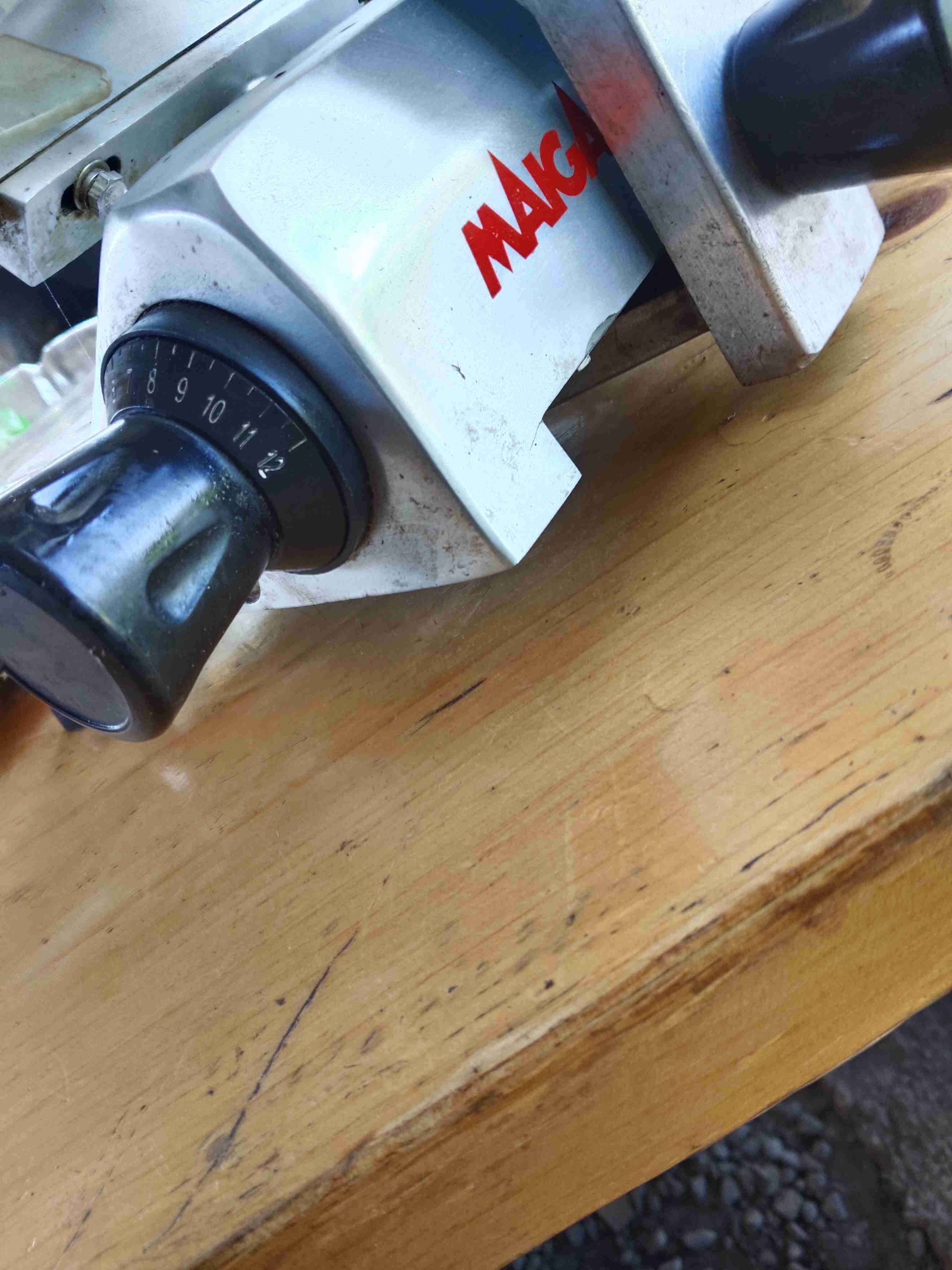 Cortadora de fiambre Maigas - miniatura 1