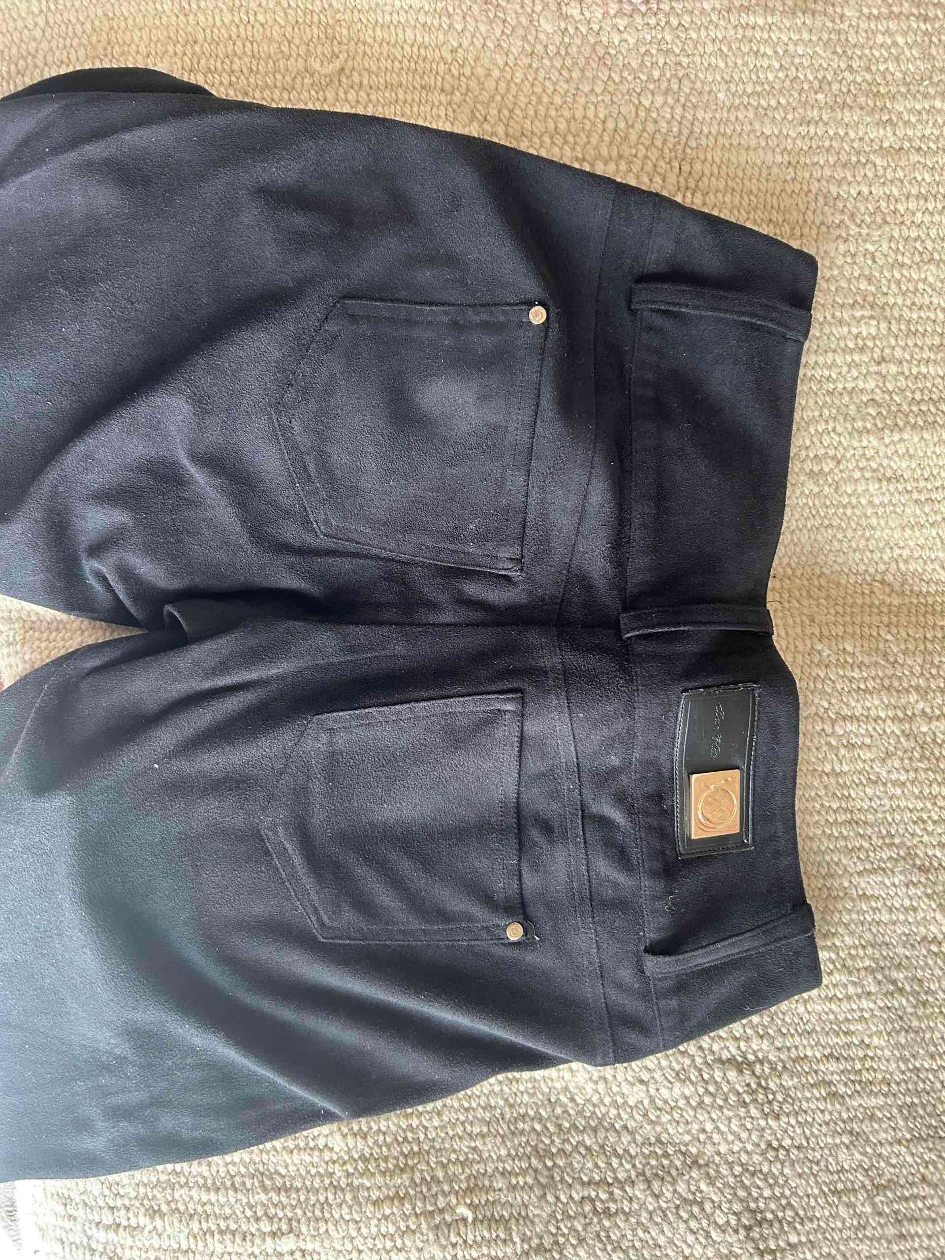 Pantalones negros marca ió - miniatura 3