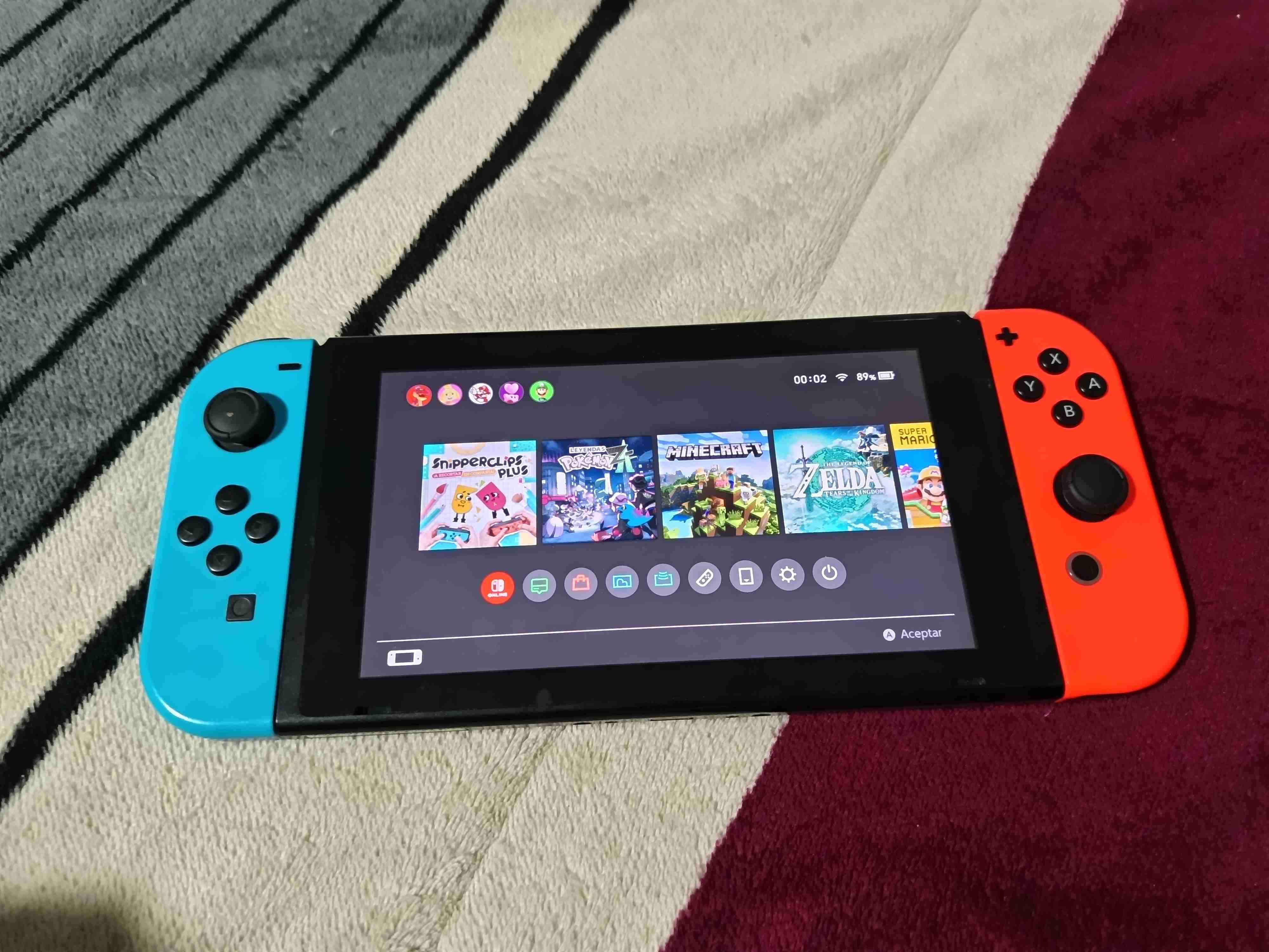 Consola Nintendo Switch con juegos - miniatura 2