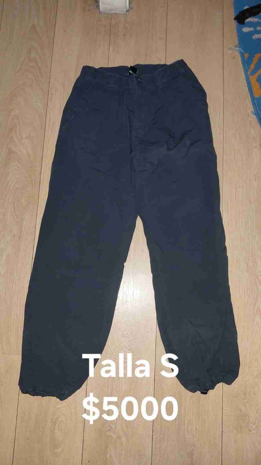 Pantalón cargo negro talla M - miniatura 3