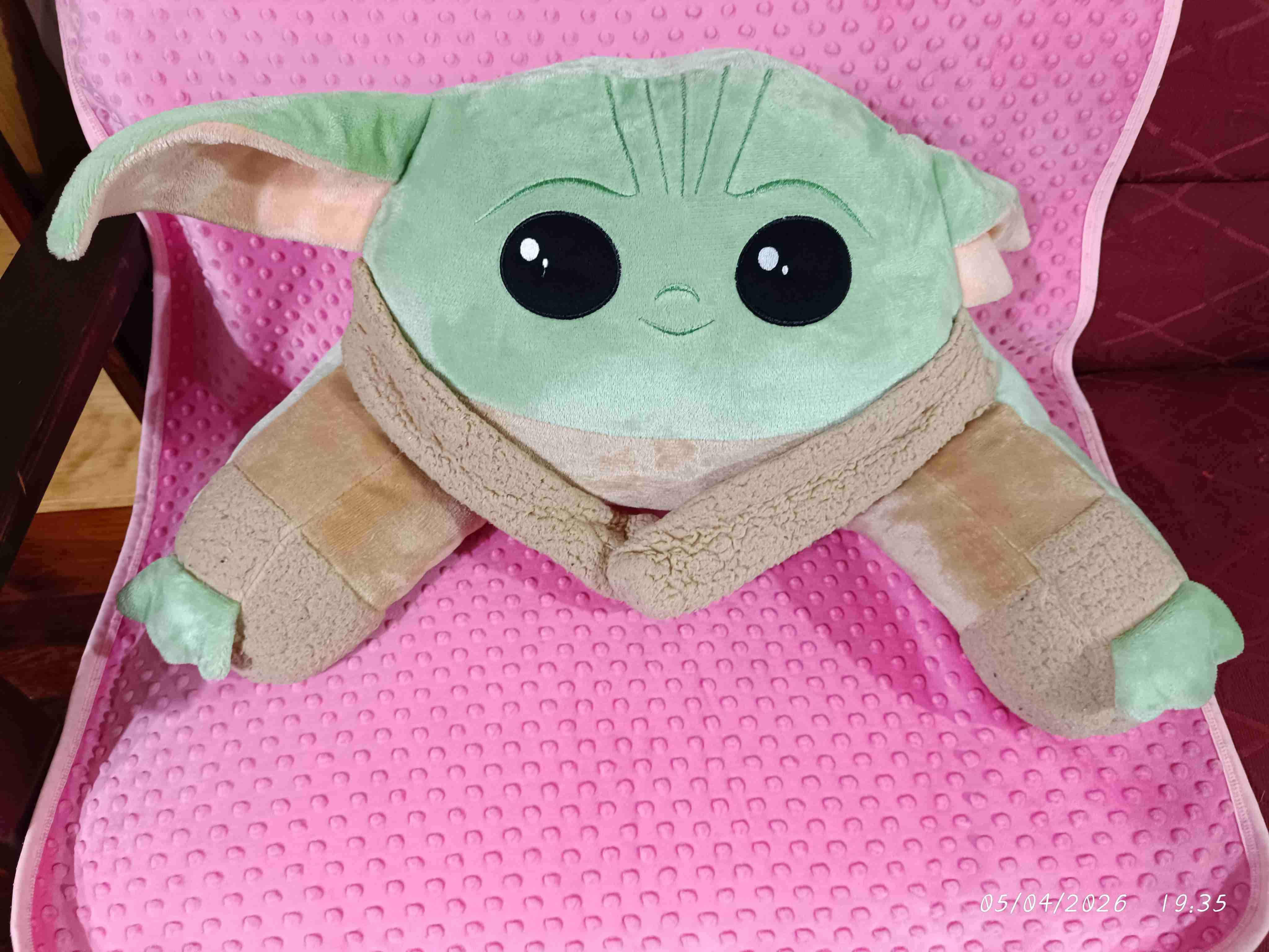 Cojín peluche con gafas brillante - miniatura 3