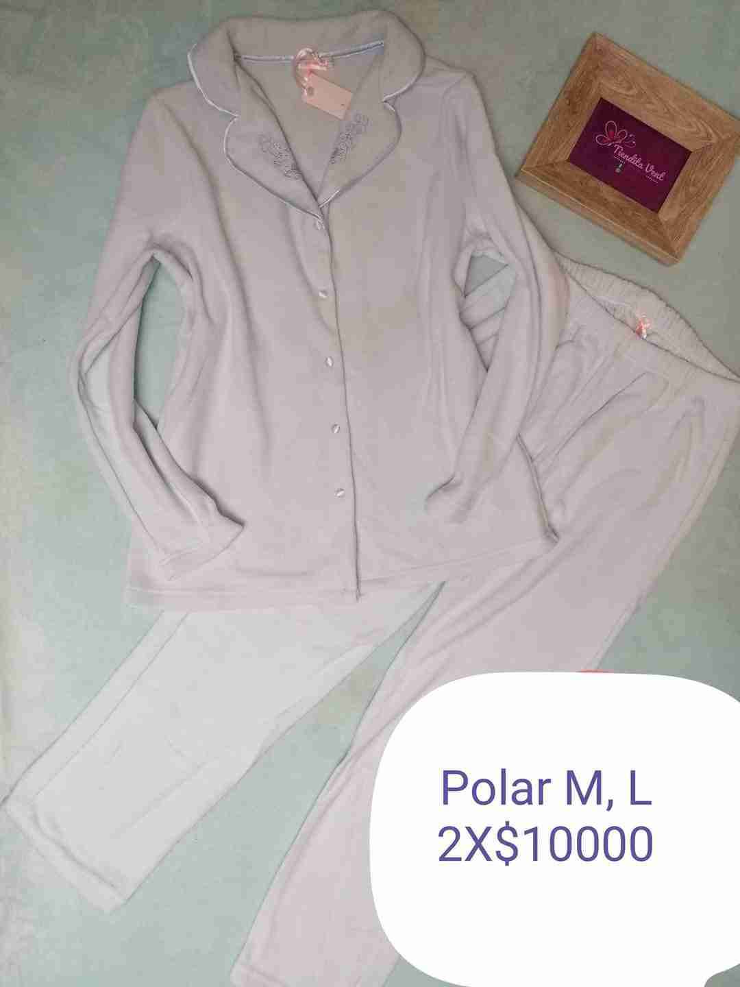 Pijama polar rosado, blanco o celeste. - miniatura 2