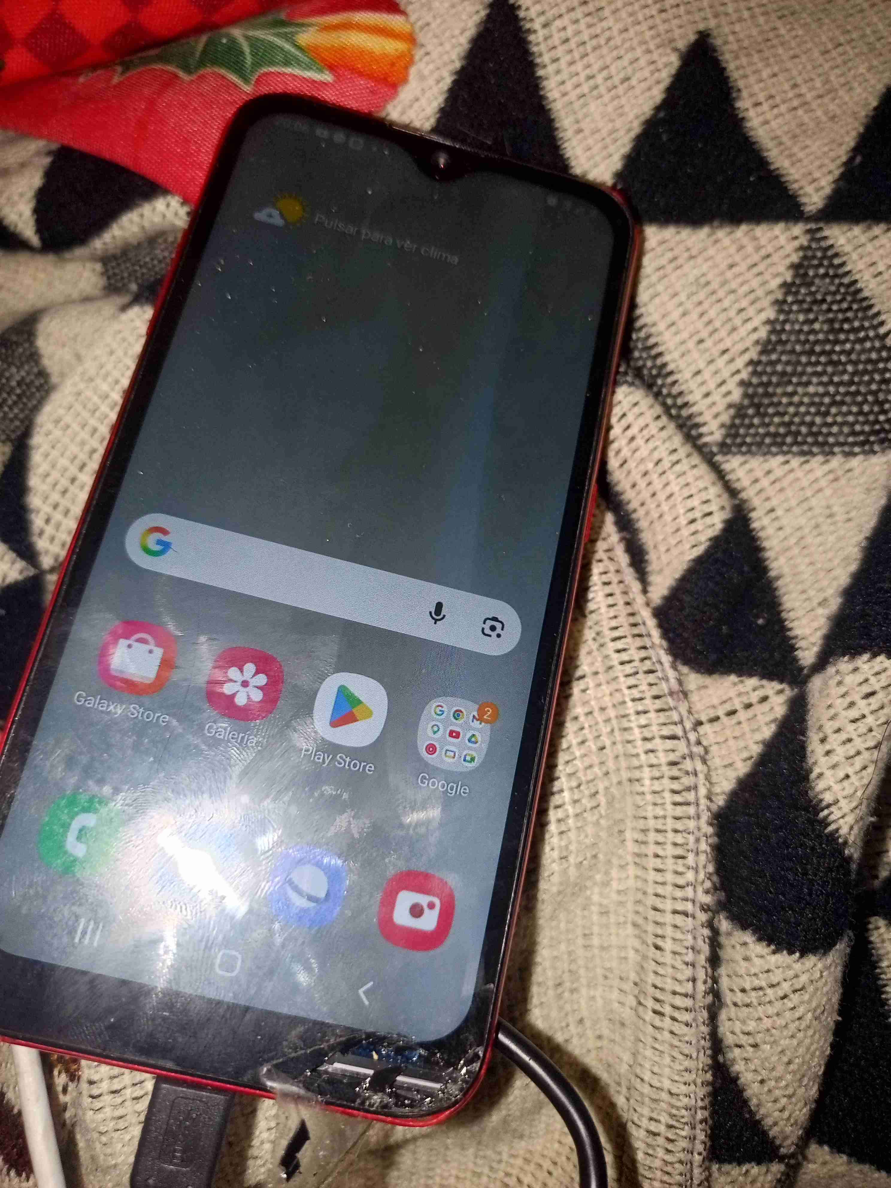 Celular Samsung rojo - miniatura 2