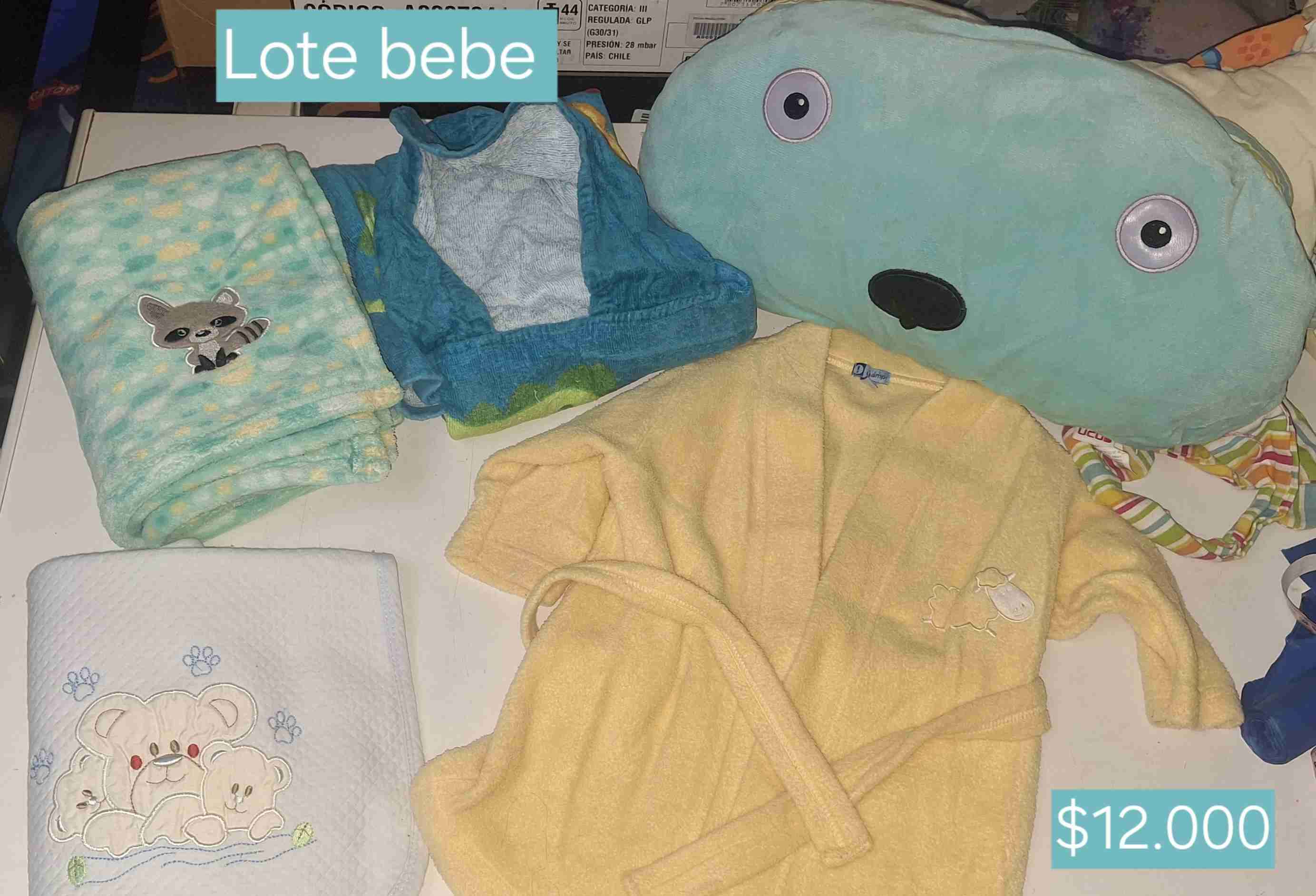 Lote de artículos para bebé