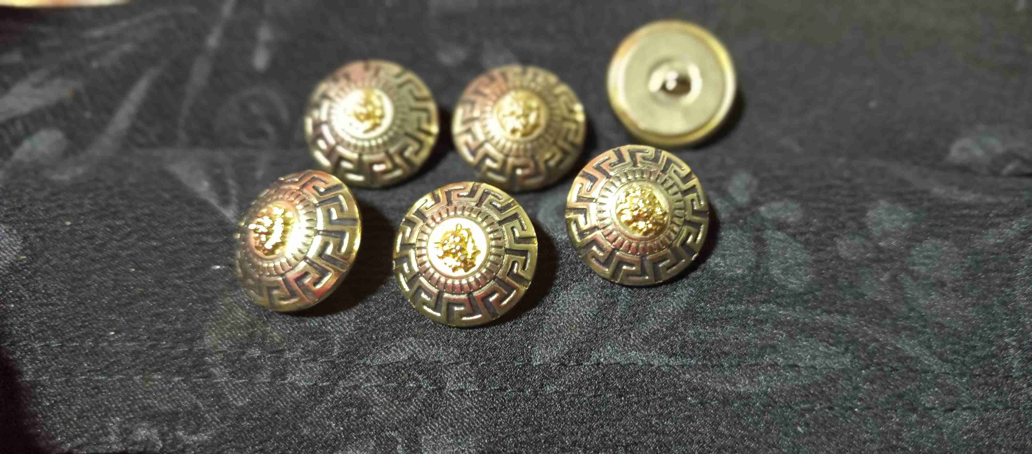 Botones  vintage metálicos italianos - miniatura 1