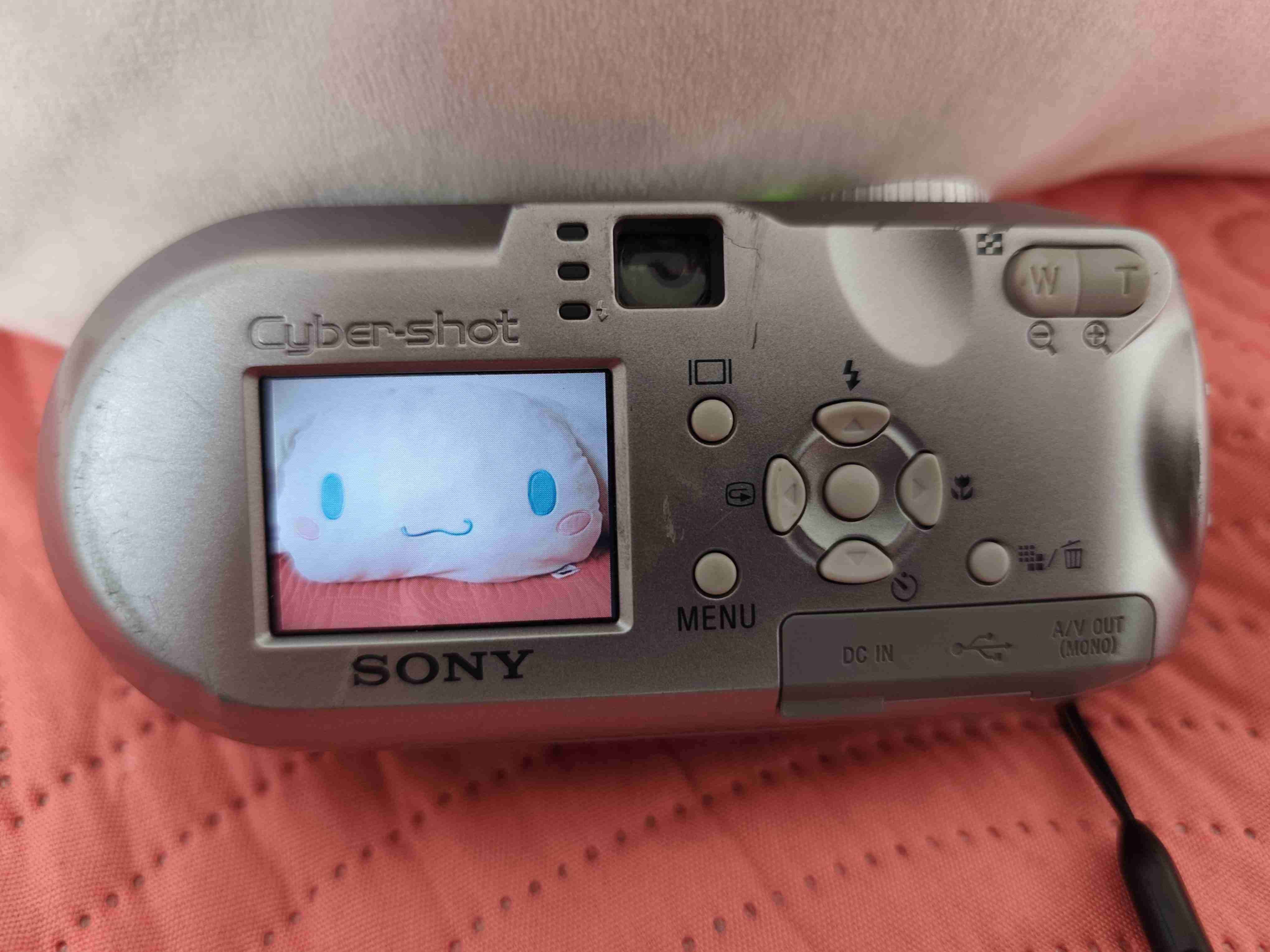 Cámara Sony Cyber-shot plateada - miniatura 2