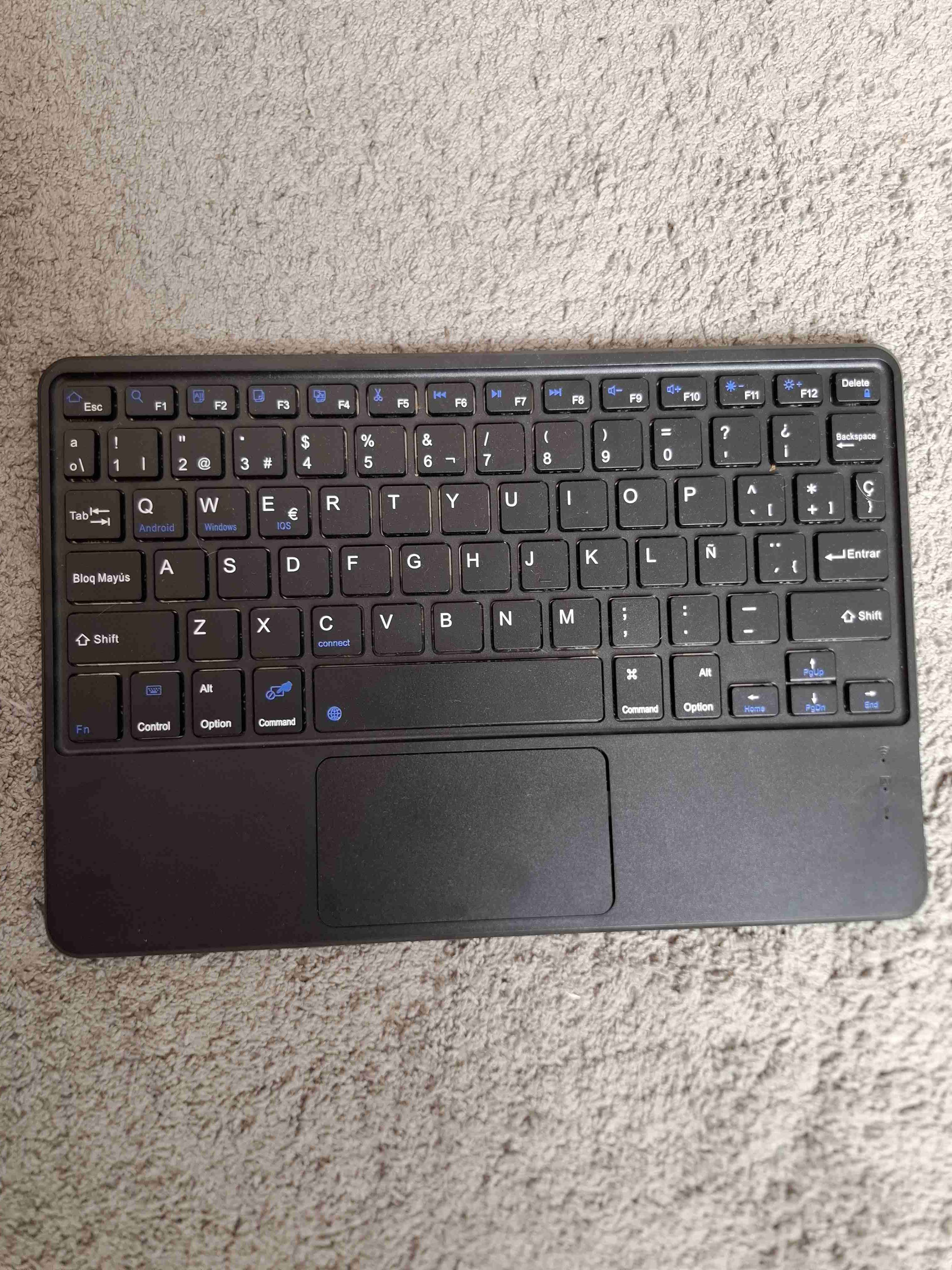 Teclado Bluetooth con touchpad - miniatura 2