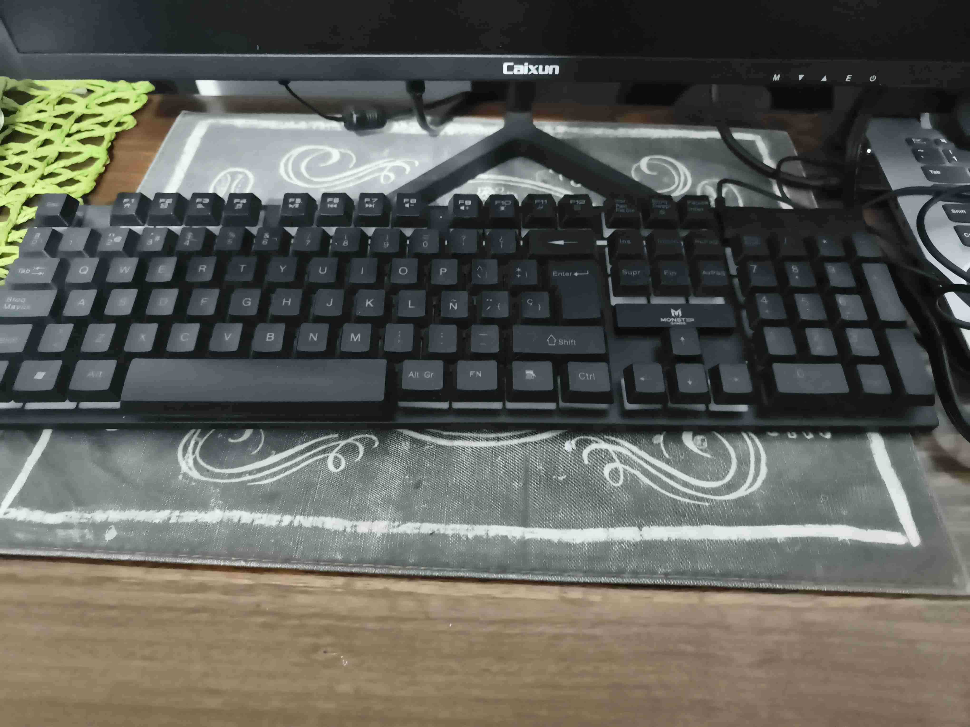 Monitor Caixun 24 pulgadas - miniatura 2