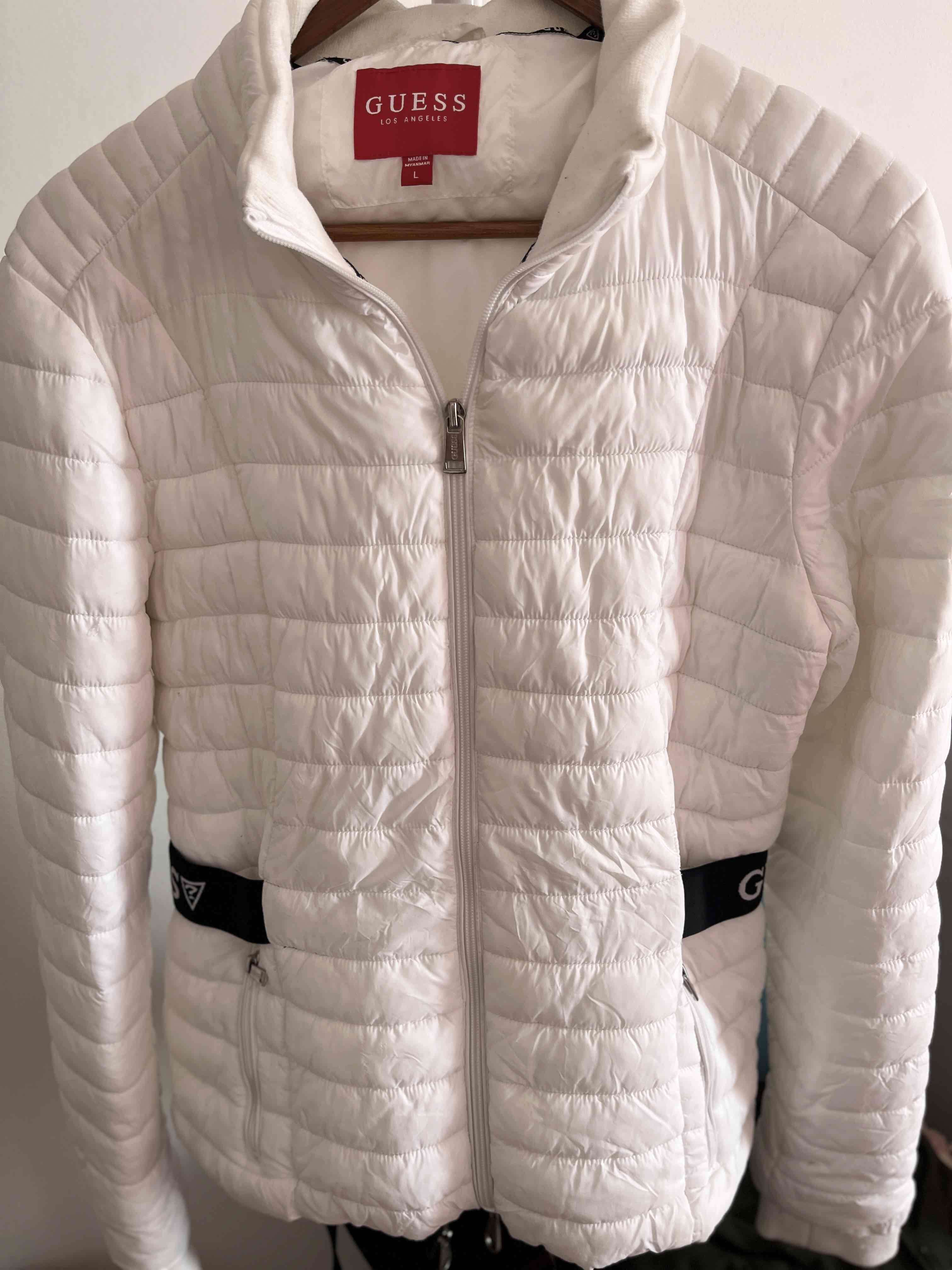Chaqueta acolchada blanca Guess - 1