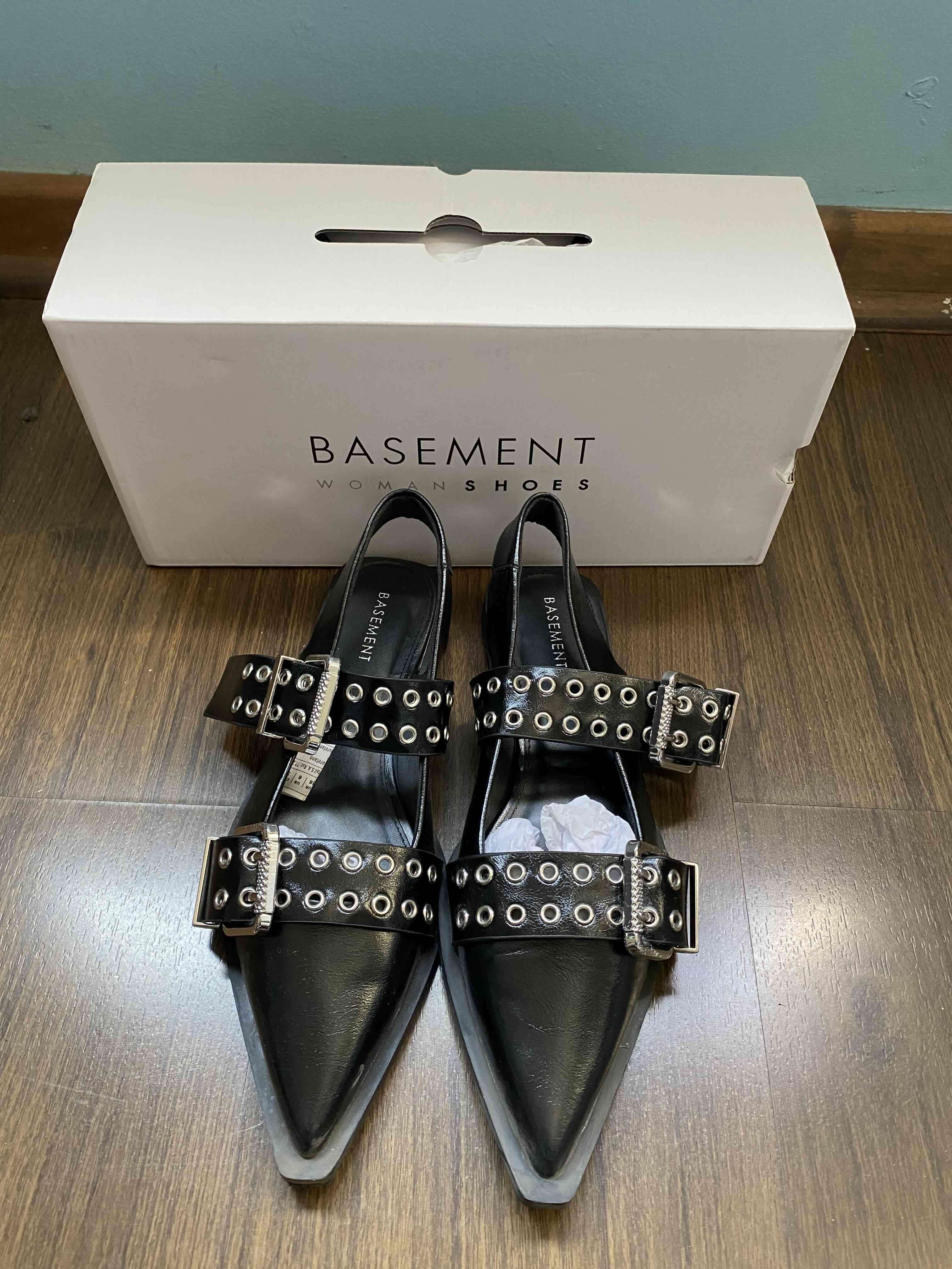 Zapatos negros Basement con hebillas - miniatura 1