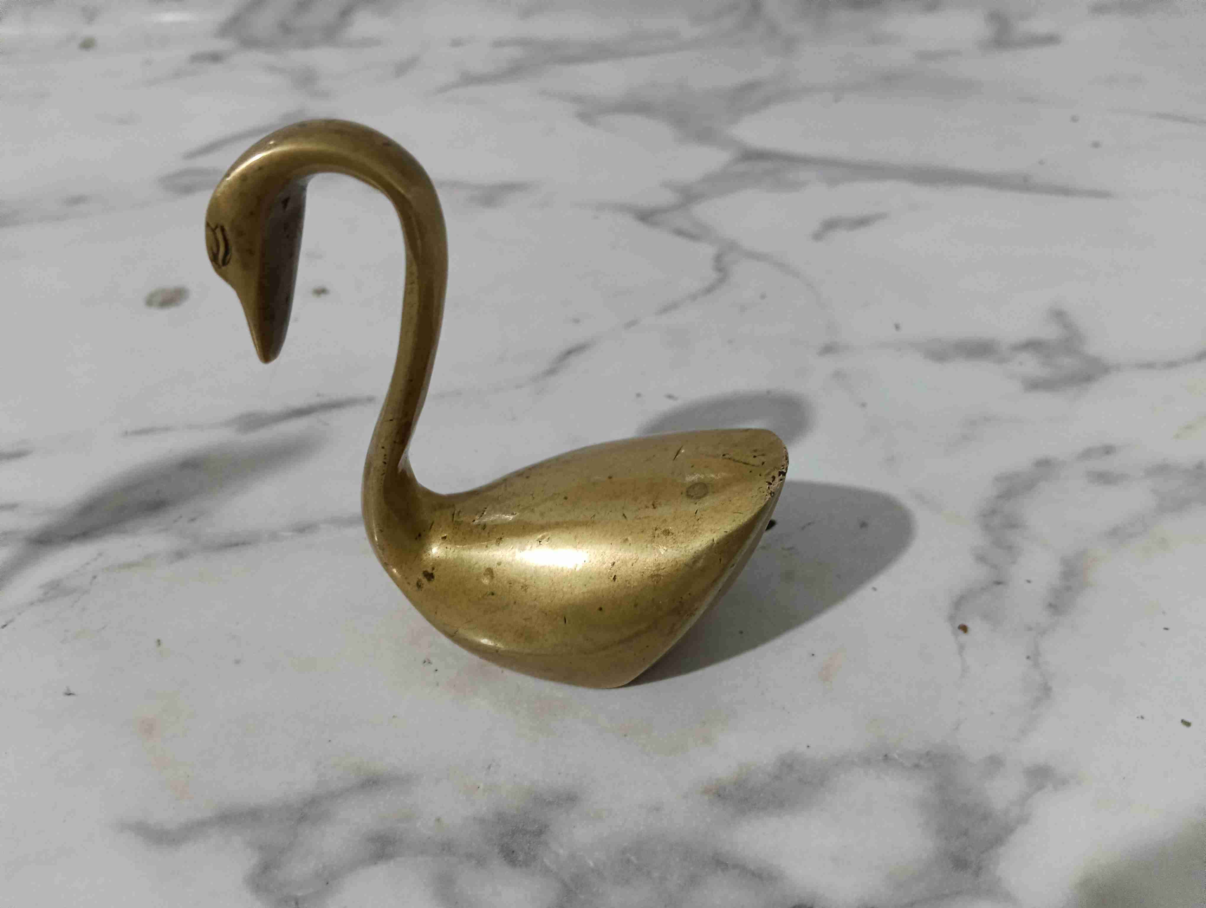 Figuras decorativas de cisne en bronce - miniatura 3