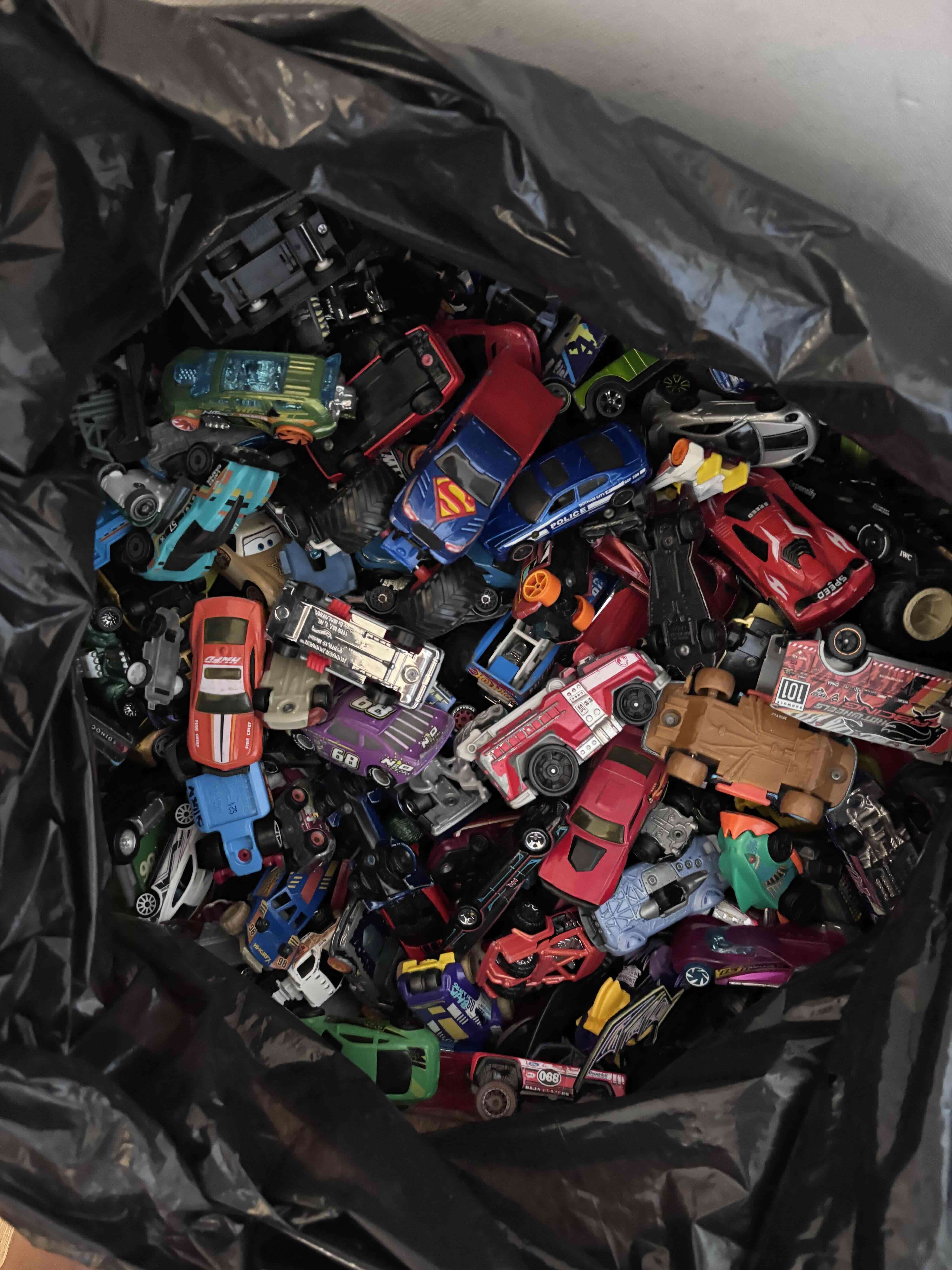 Lote de autos de juguete - miniatura 1