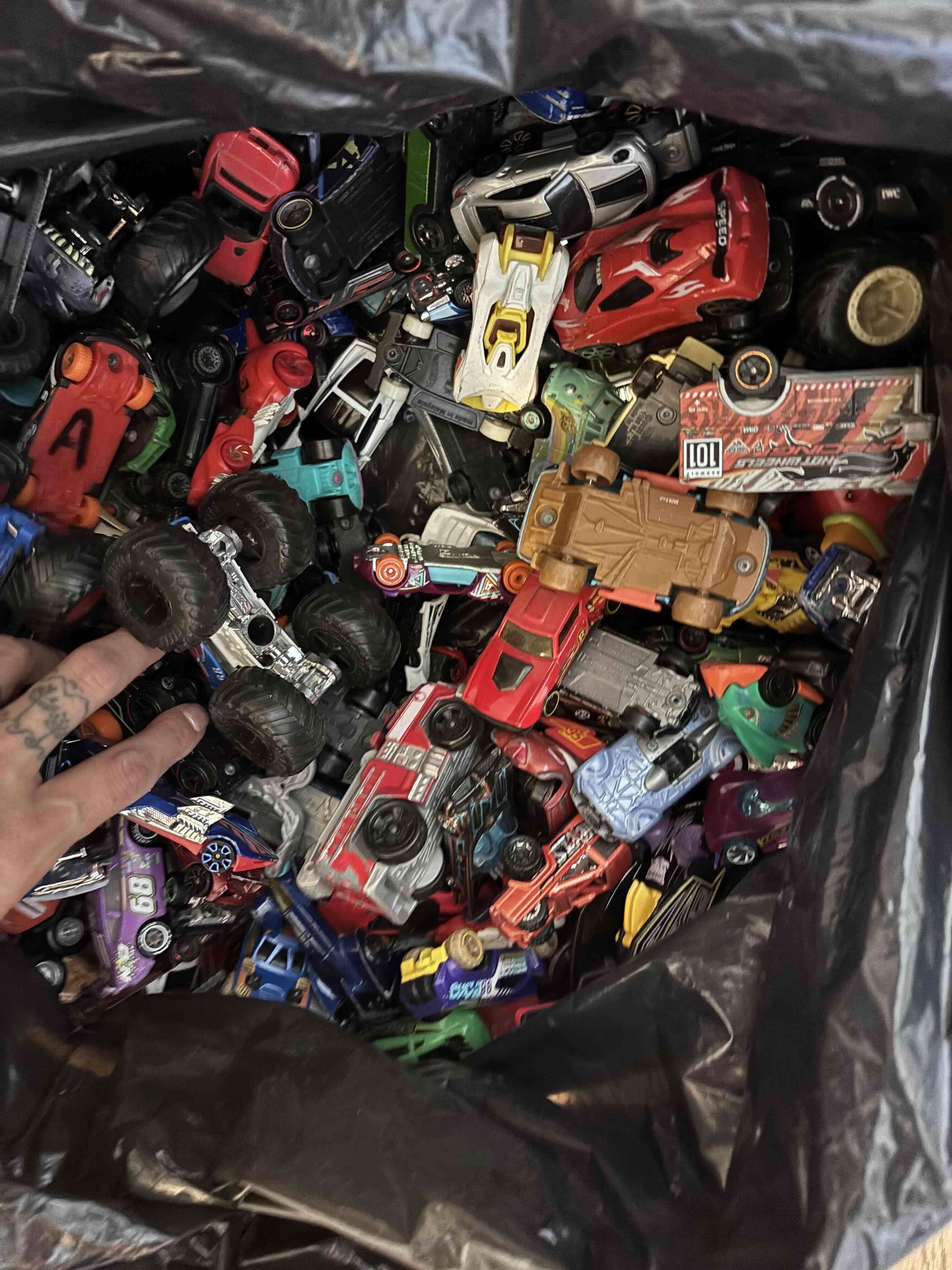 Lote de autos de juguete - miniatura 2