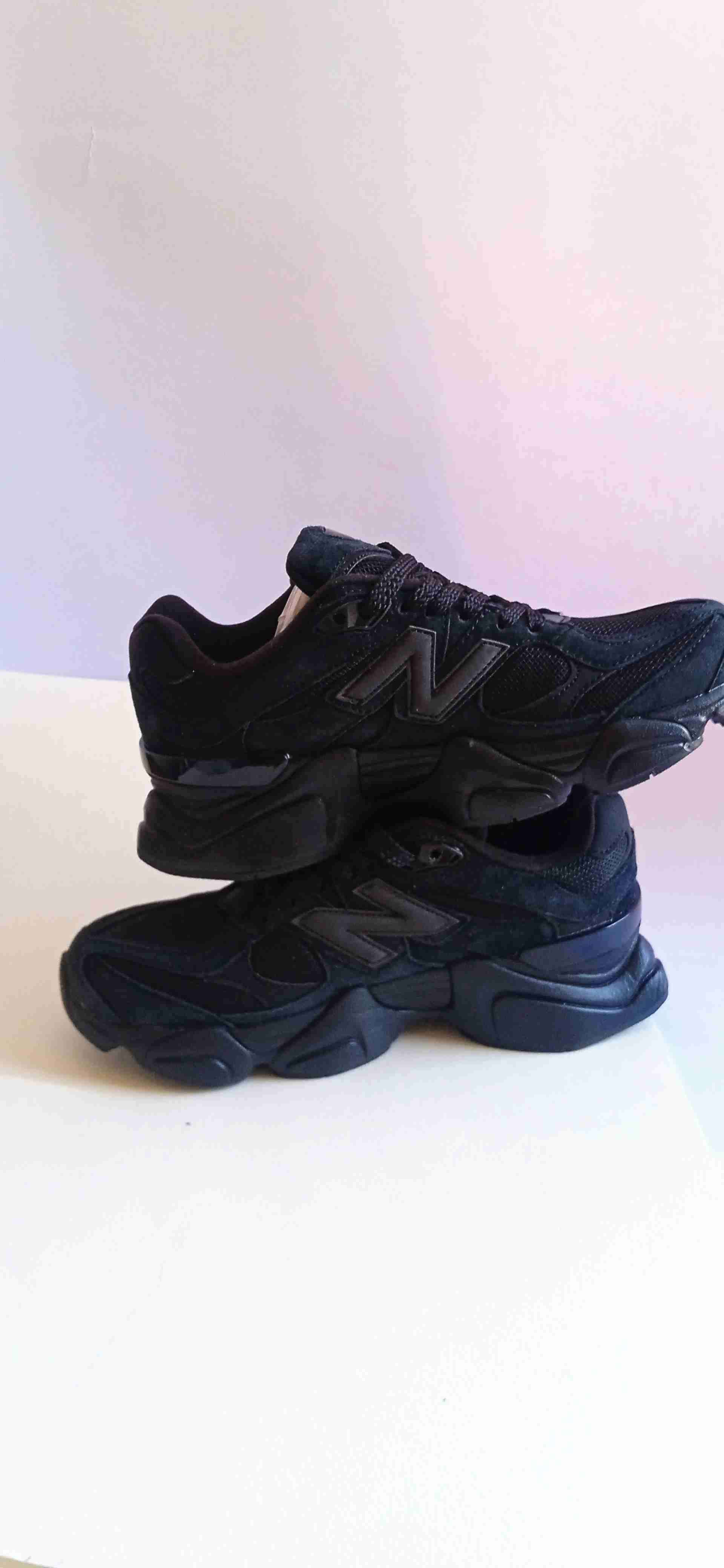 Zapatillas negras deportivas - miniatura 2