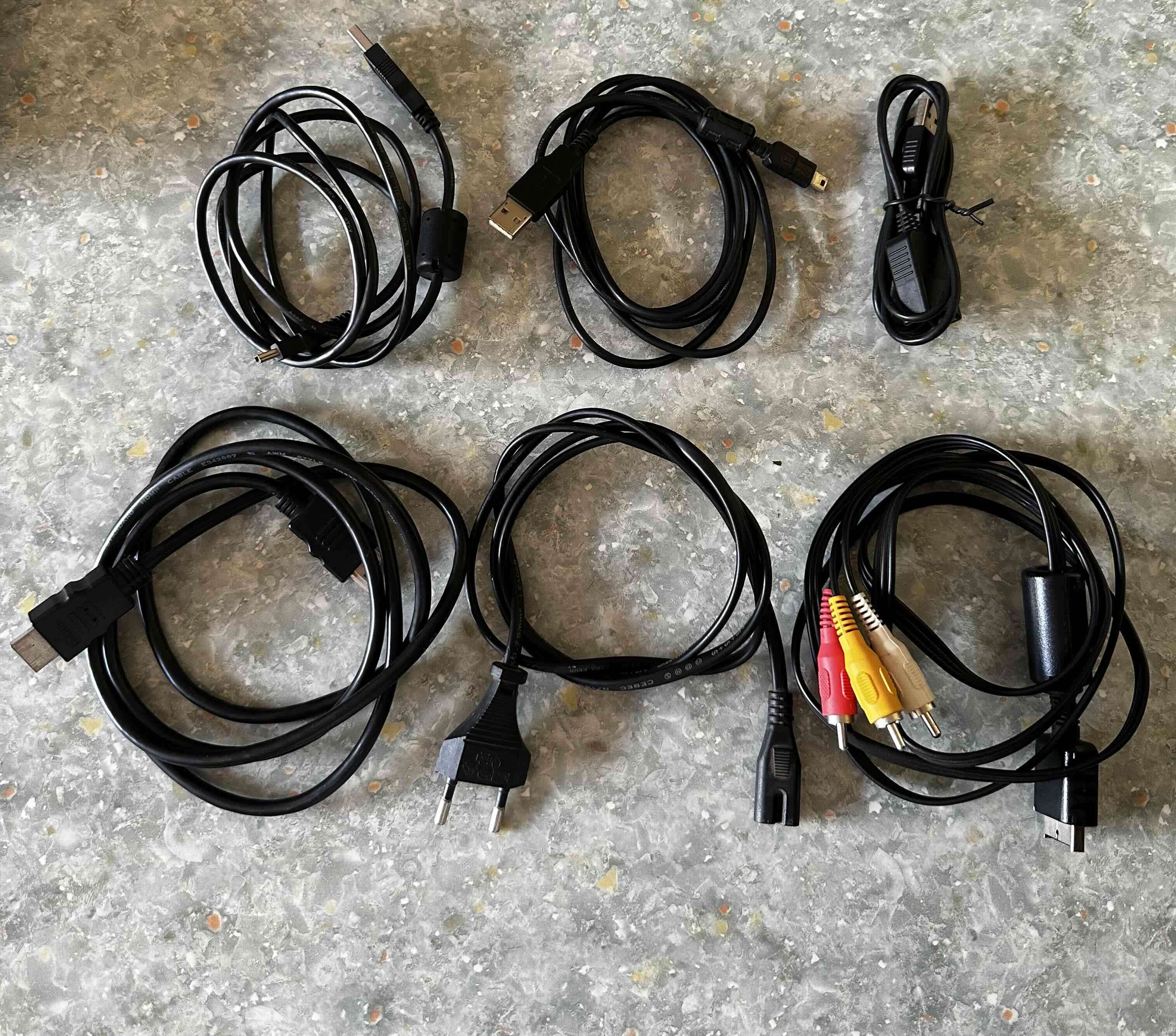 Consola PS3 con dos controles - miniatura 4