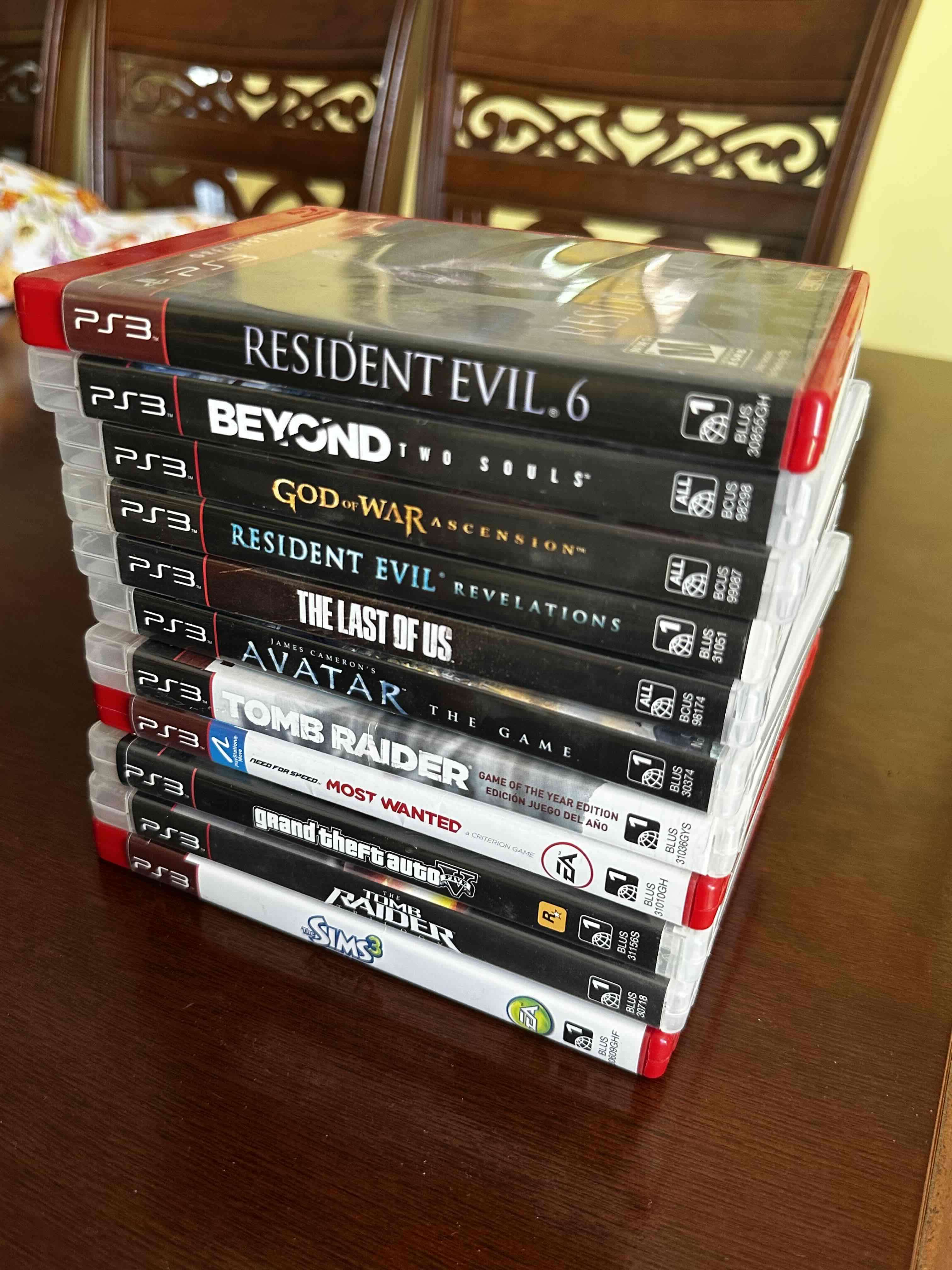 Consola PS3 con dos controles - miniatura 5