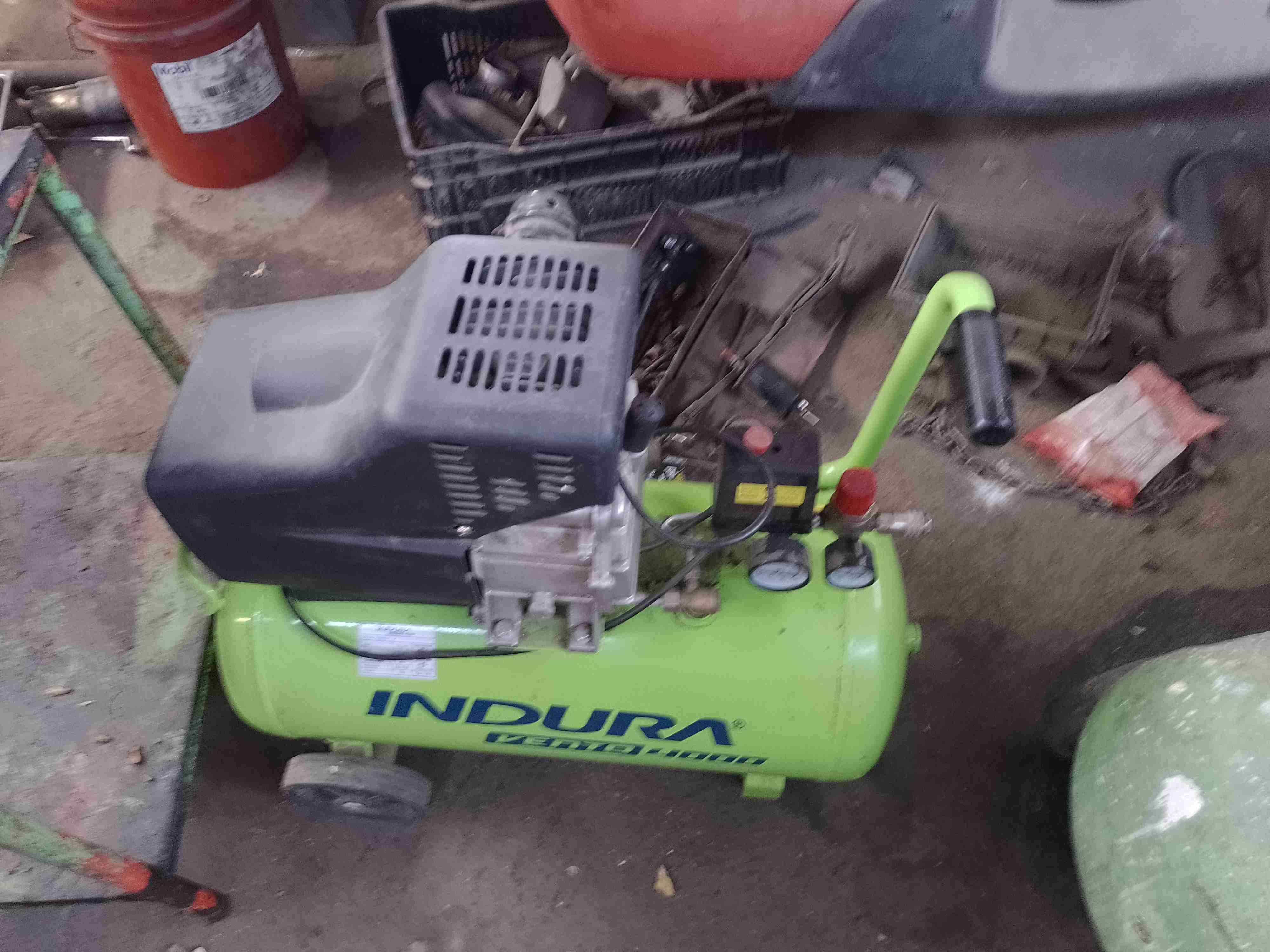 Compresor de aire Indura verde - miniatura 1