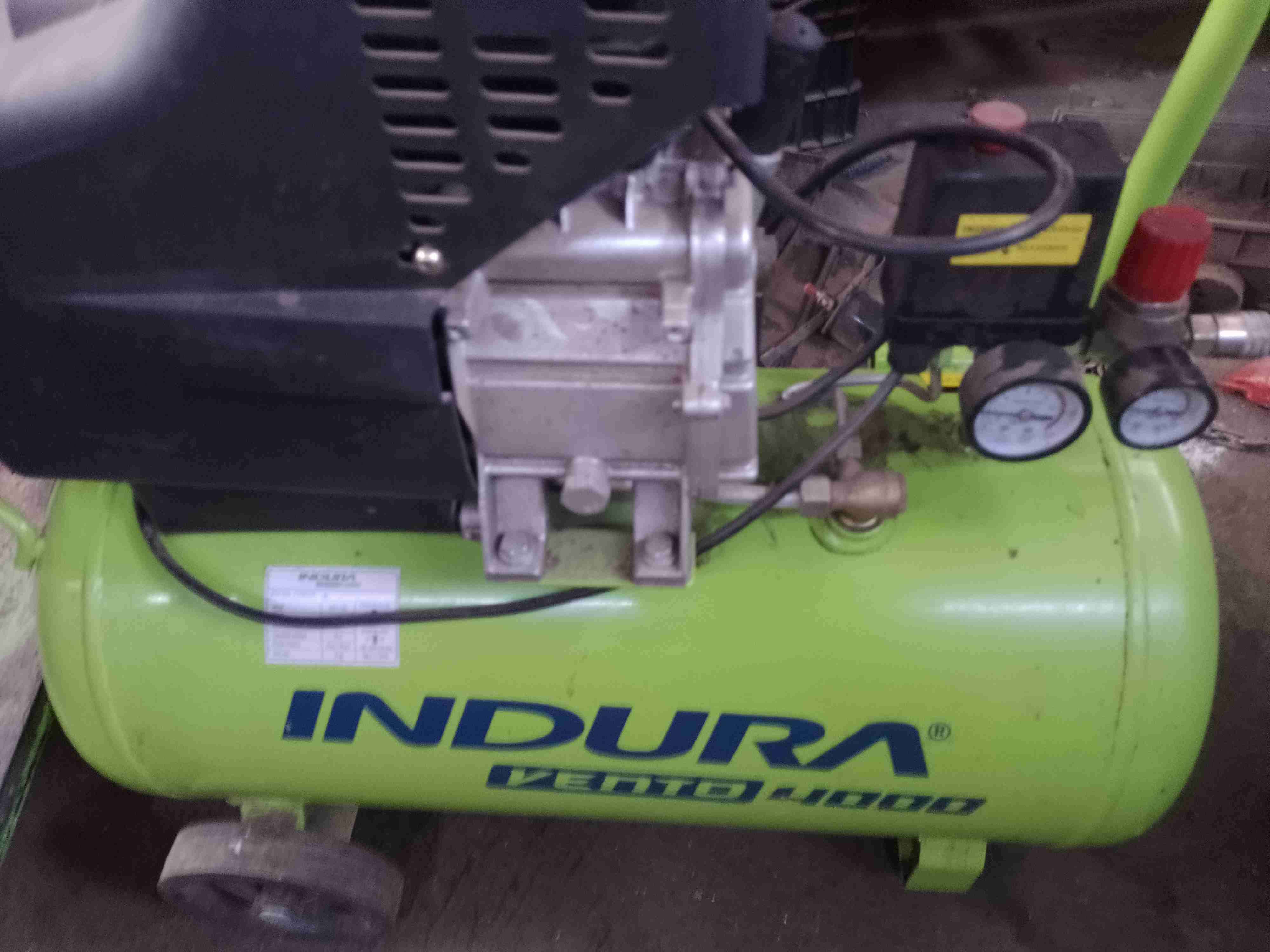 Compresor de aire Indura verde - miniatura 3