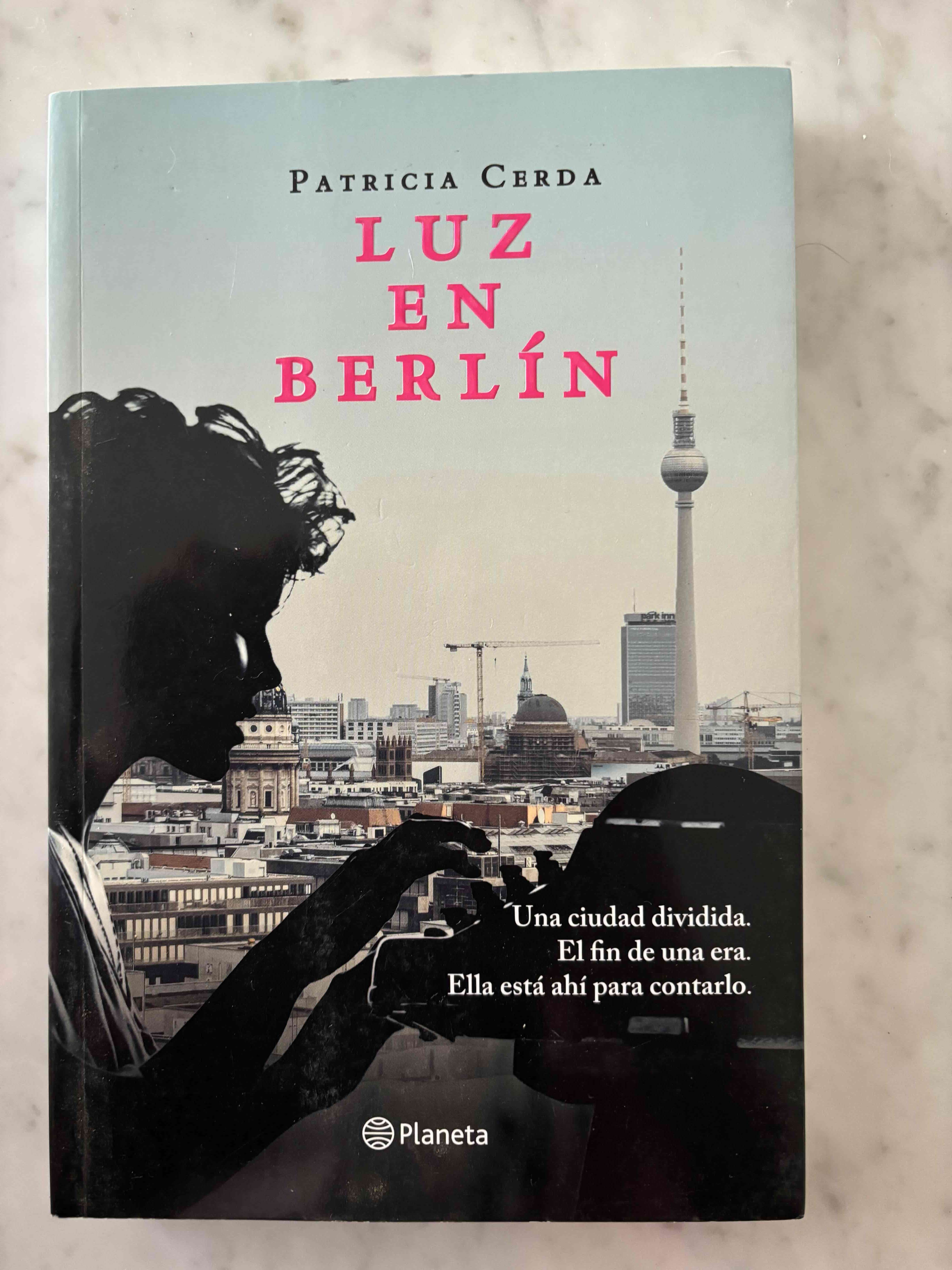 Libro Luz en Berlín de Patricia Cerda - miniatura 1