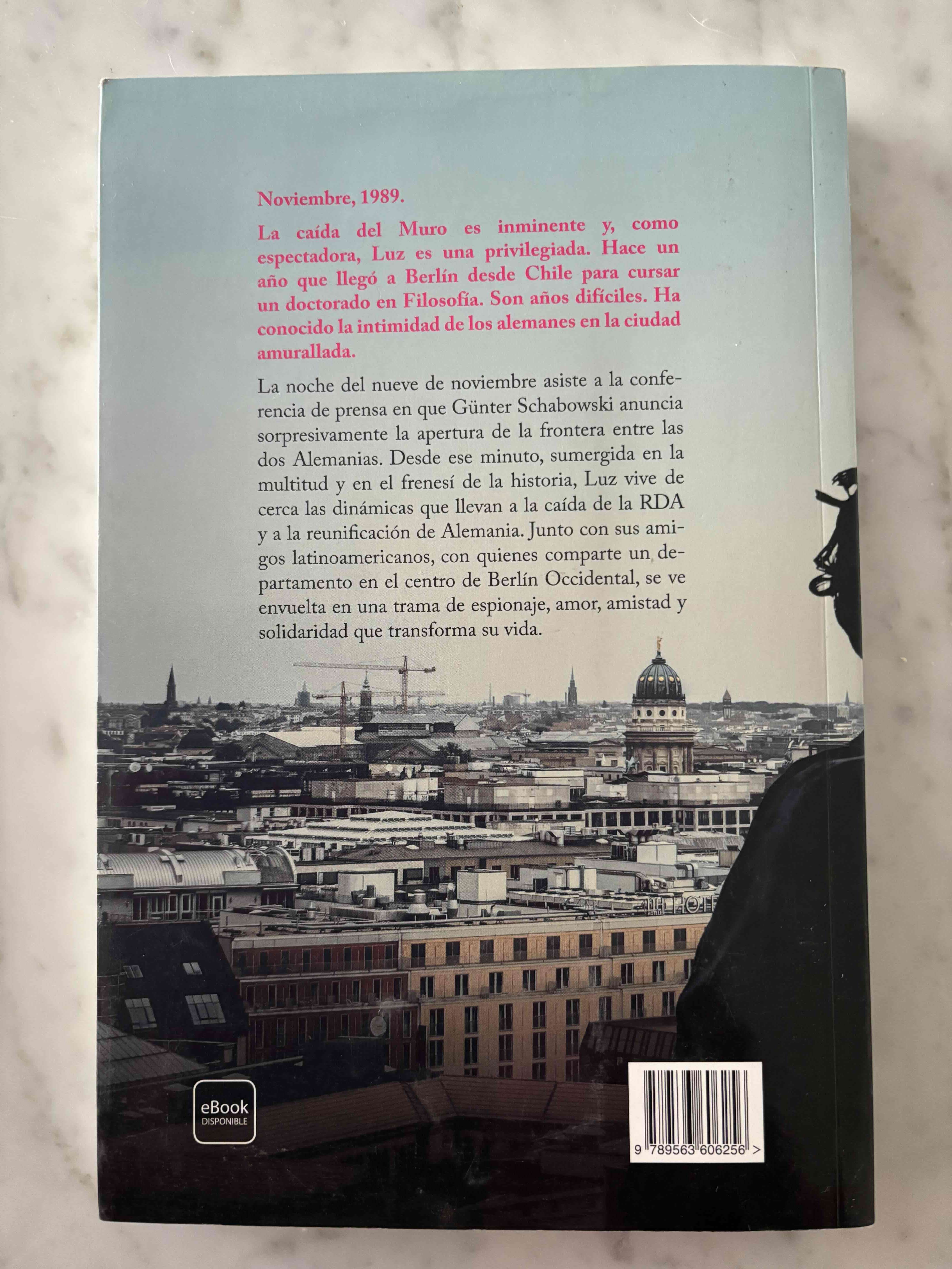 Libro Luz en Berlín de Patricia Cerda - miniatura 2