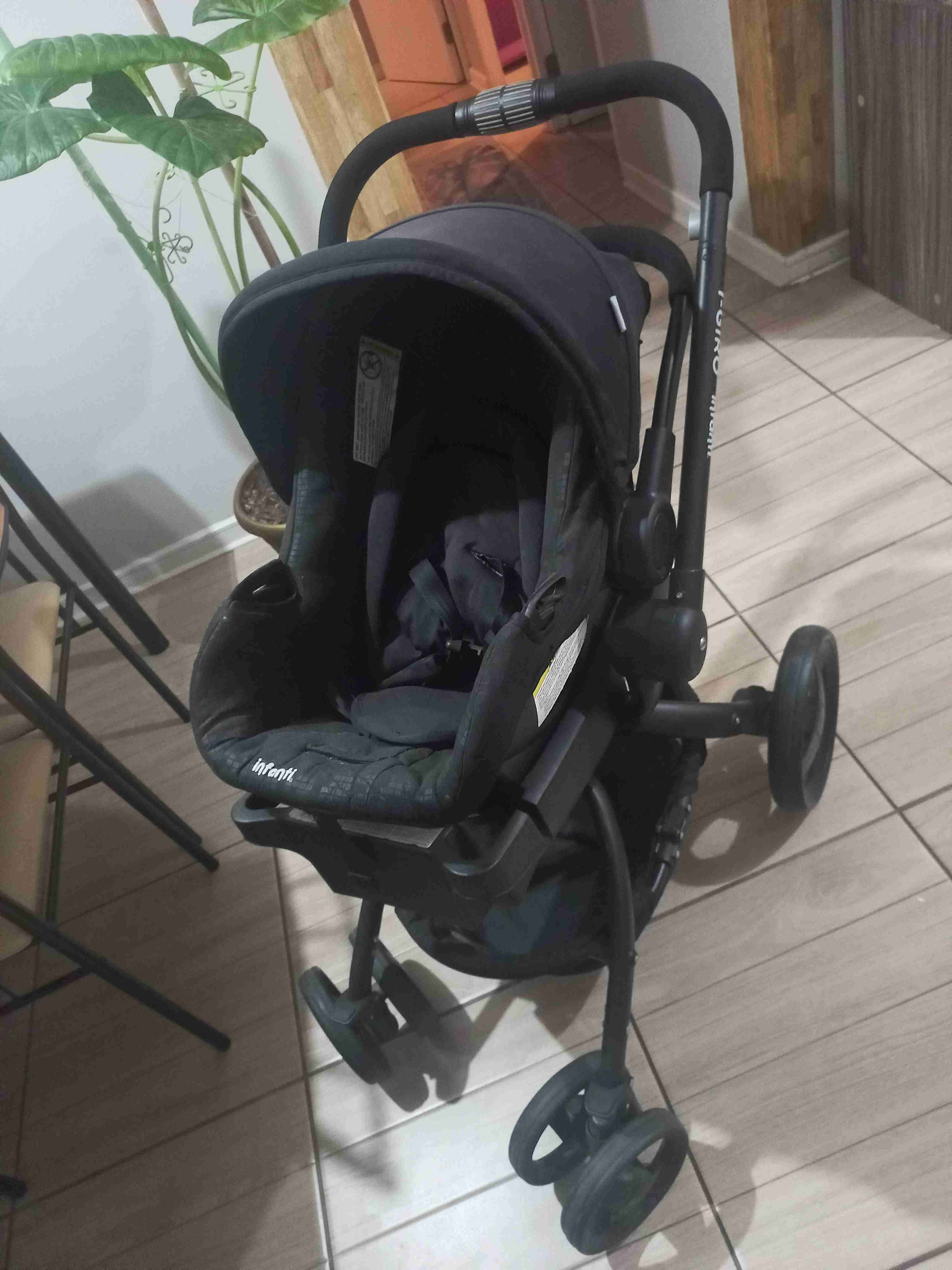 Coche de bebé negro Infanti - miniatura 4