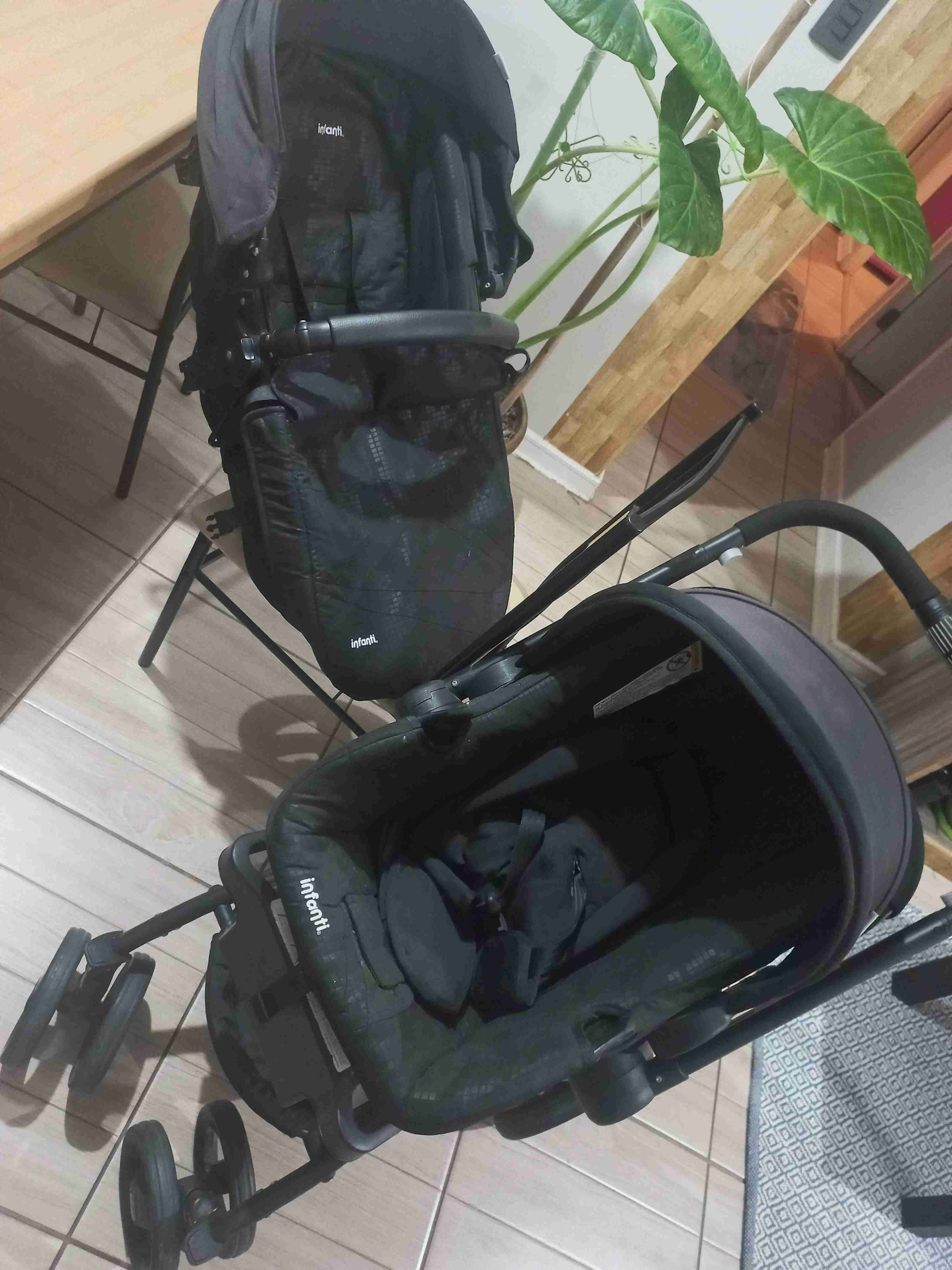 Coche de bebé negro Infanti - miniatura 5