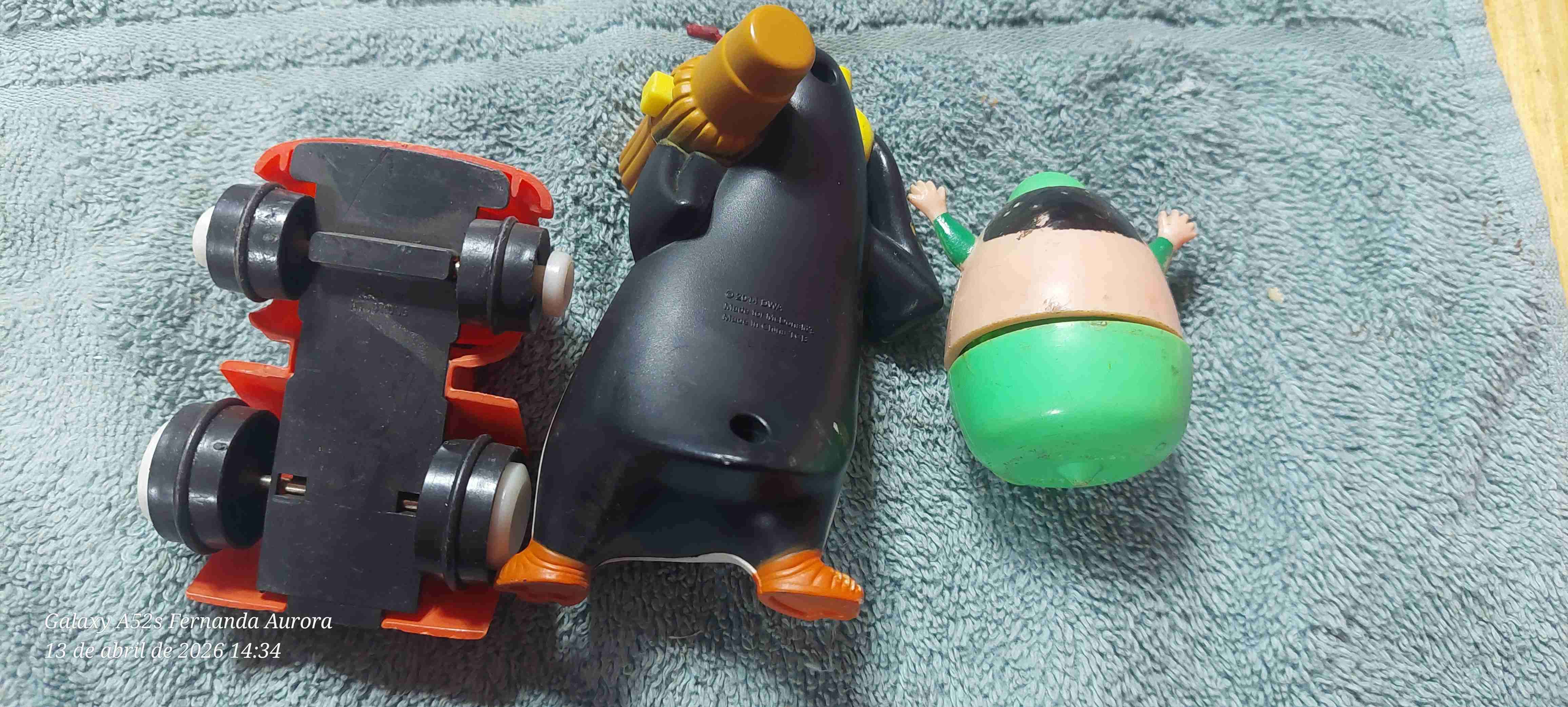 Set de juguetes de plástico - miniatura 2