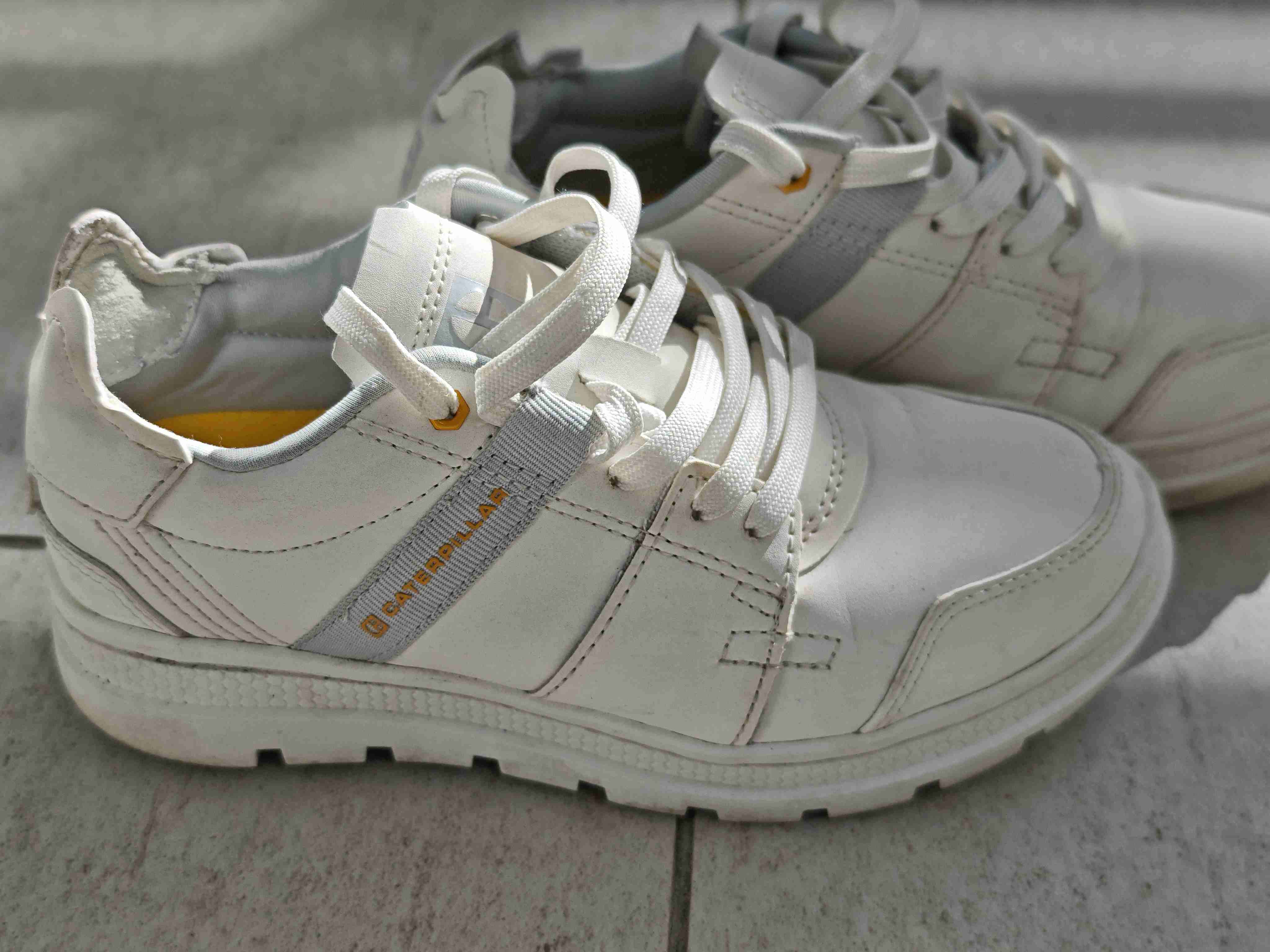 Zapatillas blancas Caterpillar - miniatura 2