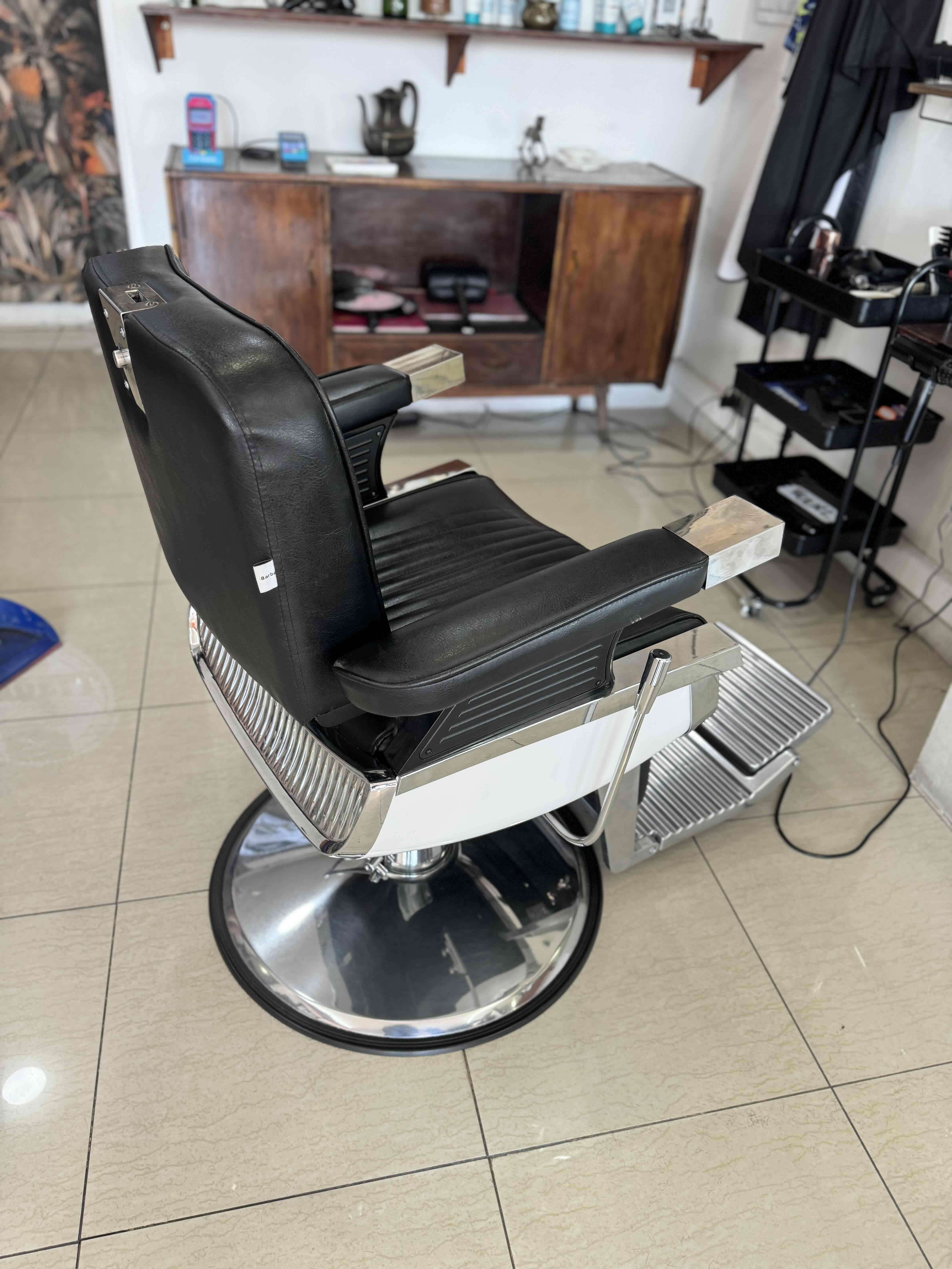 Silla de peluquería reclinable - miniatura 5