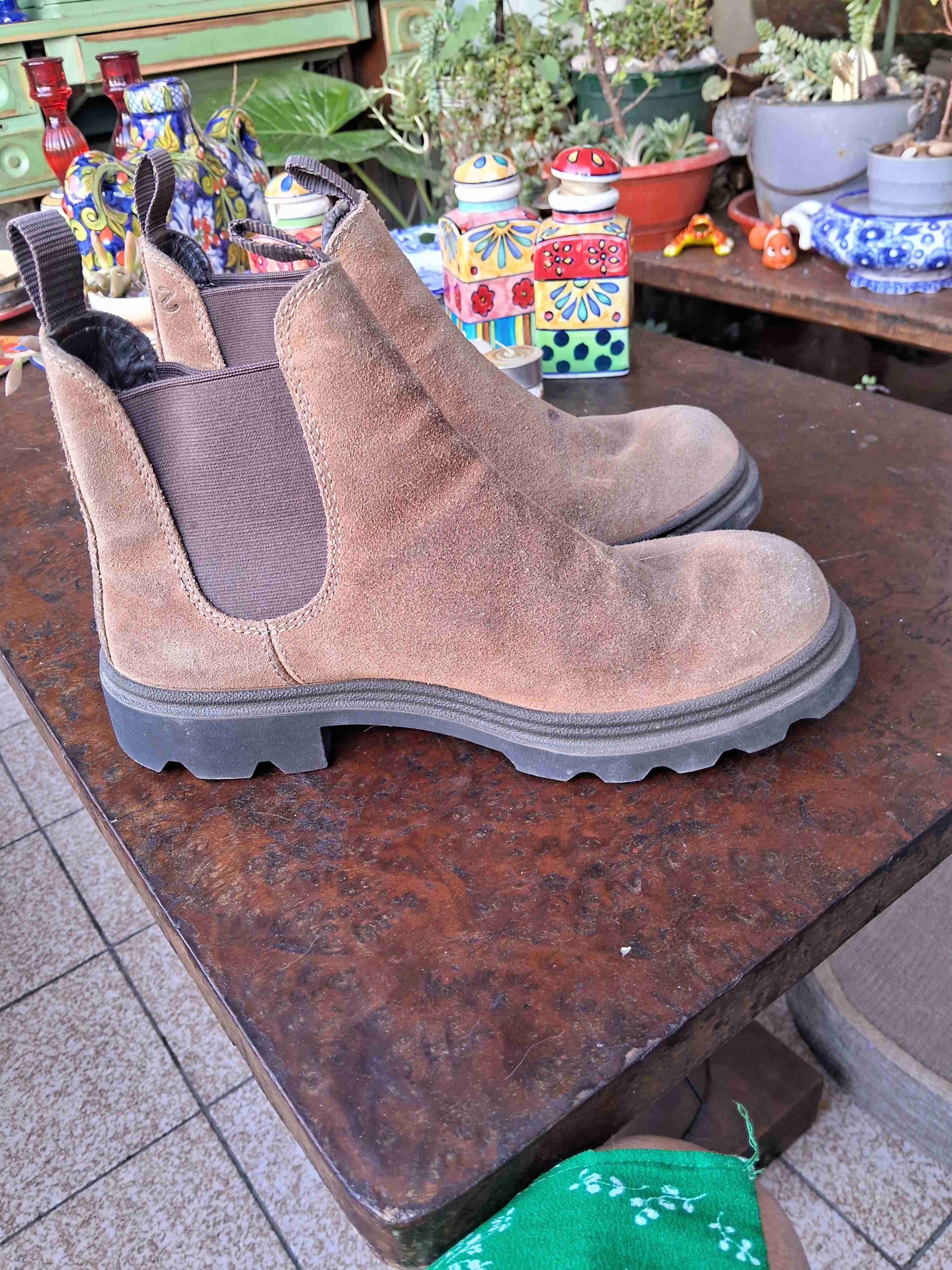 Botines de gamuza marrón