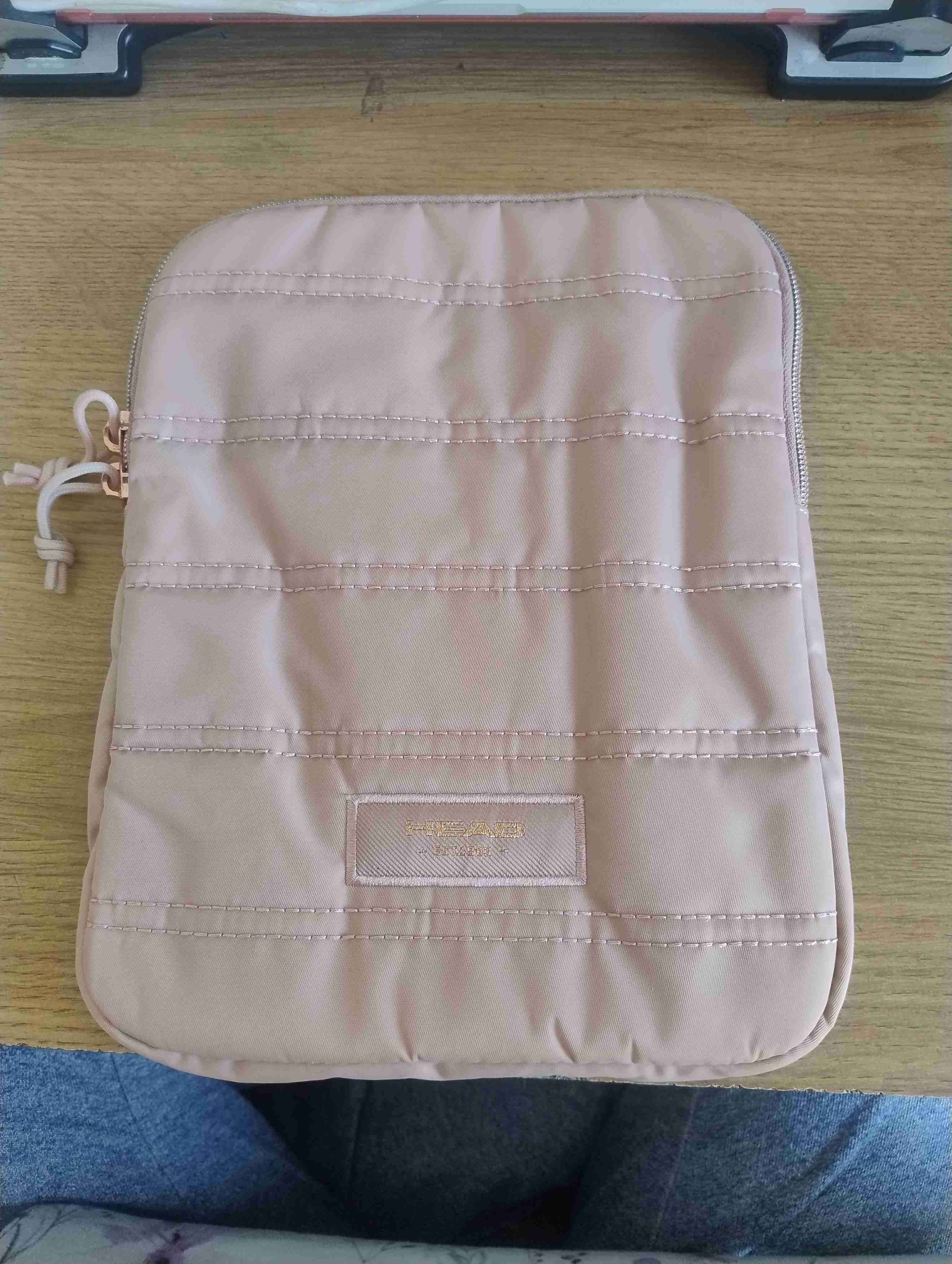 Estuche acolchado rosa